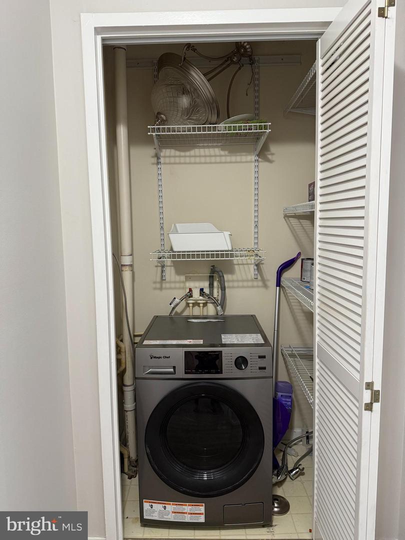 10570 MAIN ST #220, FAIRFAX, Virginia 22030, 2 Bedrooms Bedrooms, ,1 BathroomBathrooms,Residential,For sale,10570 MAIN ST #220,VAFC2006870 MLS # VAFC2006870