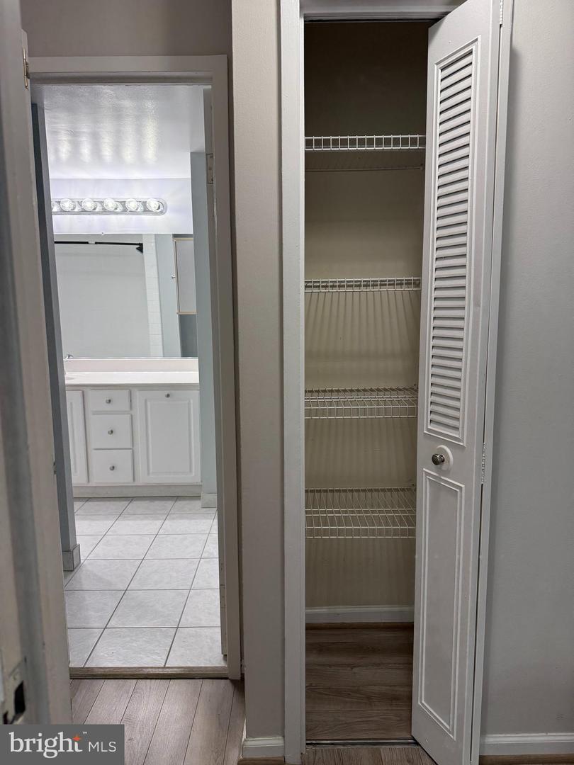 10570 MAIN ST #220, FAIRFAX, Virginia 22030, 2 Bedrooms Bedrooms, ,1 BathroomBathrooms,Residential,For sale,10570 MAIN ST #220,VAFC2006870 MLS # VAFC2006870