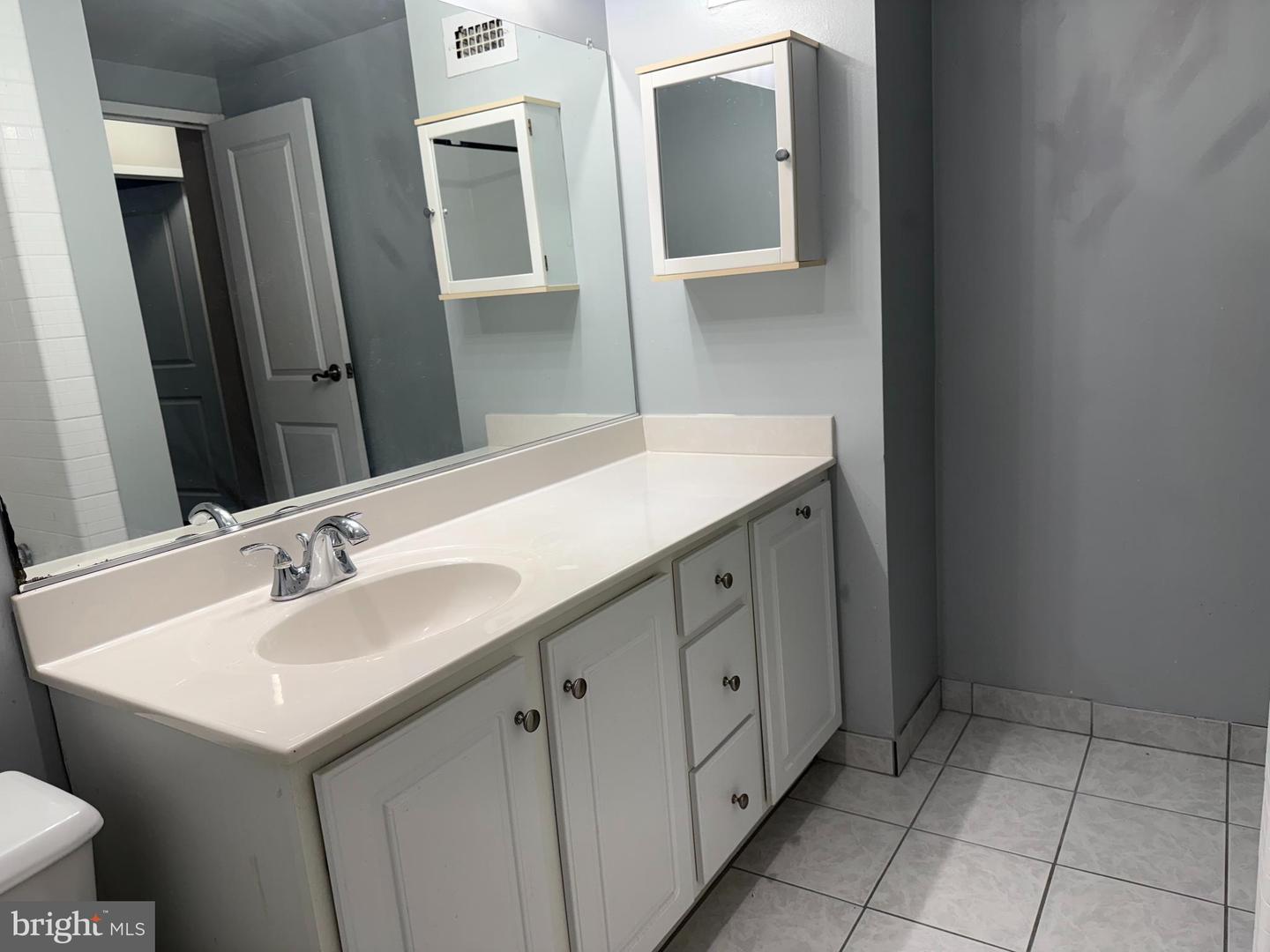 10570 MAIN ST #220, FAIRFAX, Virginia 22030, 2 Bedrooms Bedrooms, ,1 BathroomBathrooms,Residential,For sale,10570 MAIN ST #220,VAFC2006870 MLS # VAFC2006870