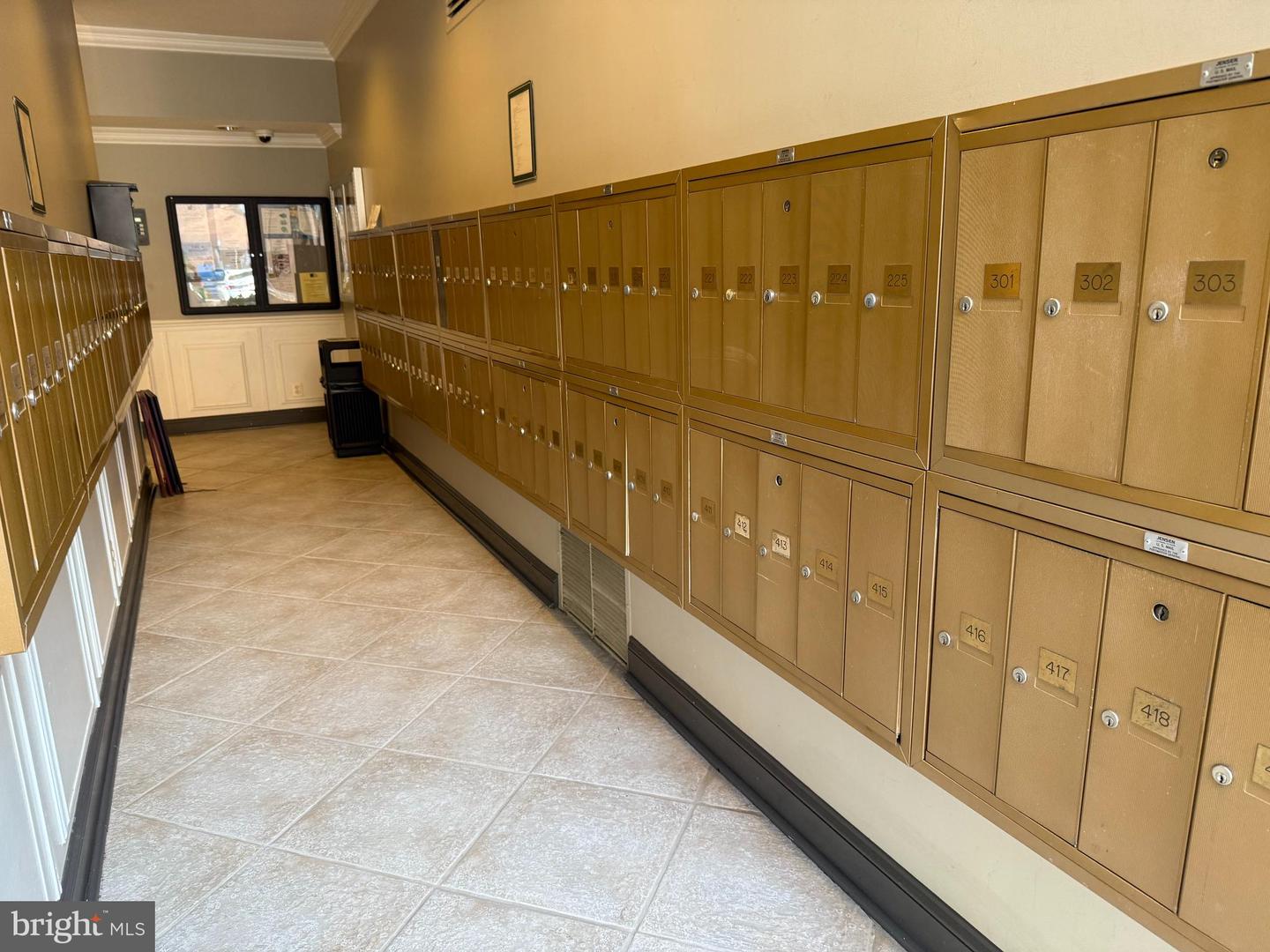 10570 MAIN ST #220, FAIRFAX, Virginia 22030, 2 Bedrooms Bedrooms, ,1 BathroomBathrooms,Residential,For sale,10570 MAIN ST #220,VAFC2006870 MLS # VAFC2006870