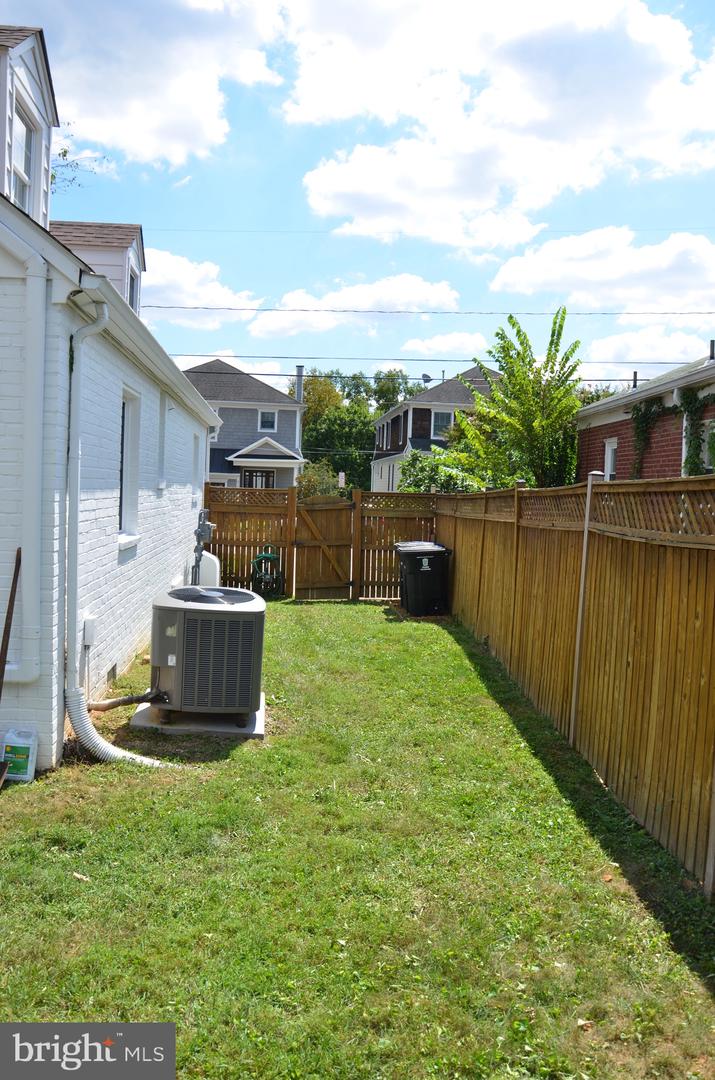 4719 25TH ST N, ARLINGTON, Virginia 22207, 4 Bedrooms Bedrooms, ,2 BathroomsBathrooms,Residential,For sale,4719 25TH ST N,VAAR2062744 MLS # VAAR2062744