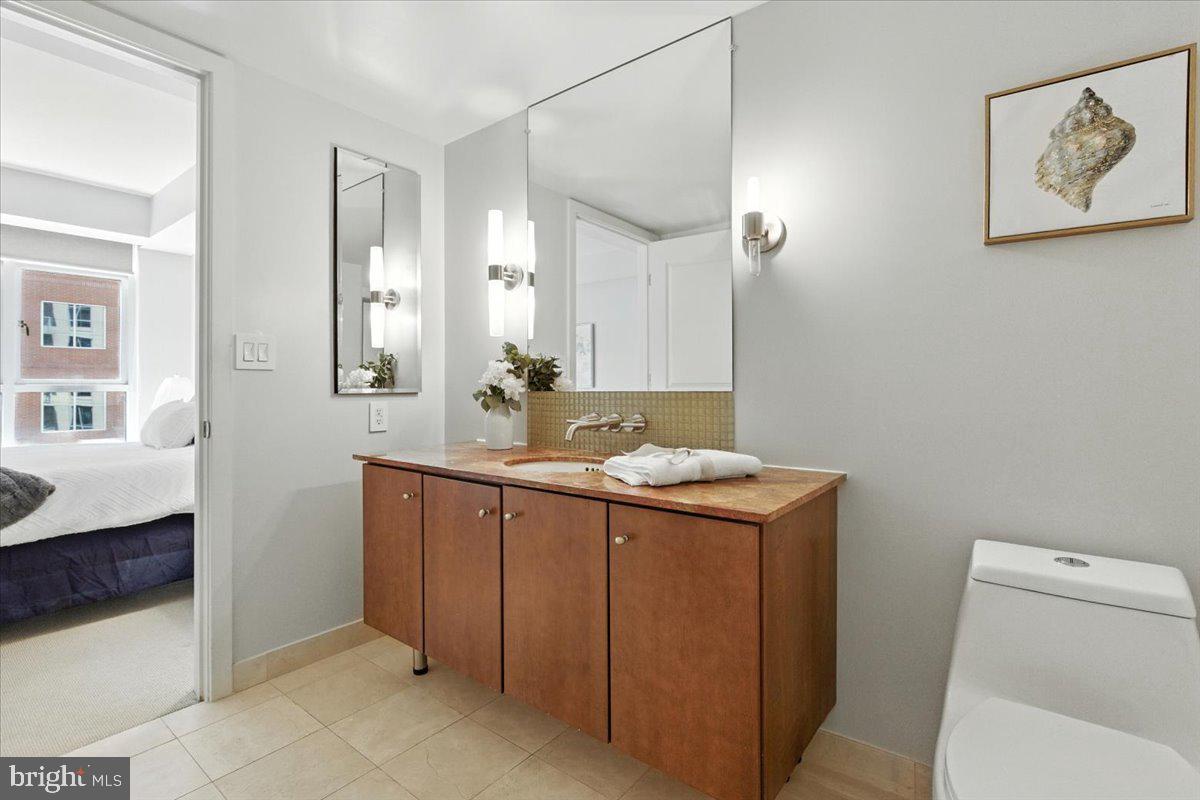 1025 1ST ST SE #612, WASHINGTON, District Of Columbia 20003, 2 Bedrooms Bedrooms, 4 Rooms Rooms,2 BathroomsBathrooms,Residential,For sale,1025 1ST ST SE #612,DCDC2217088 MLS # DCDC2217088