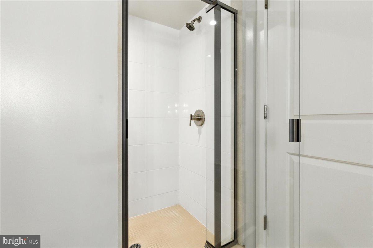 1025 1ST ST SE #612, WASHINGTON, District Of Columbia 20003, 2 Bedrooms Bedrooms, 4 Rooms Rooms,2 BathroomsBathrooms,Residential,For sale,1025 1ST ST SE #612,DCDC2217088 MLS # DCDC2217088