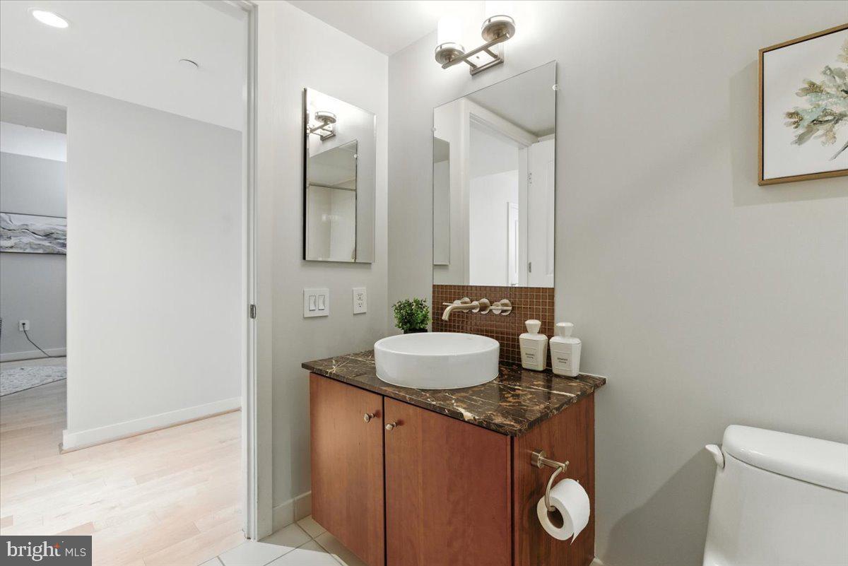 1025 1ST ST SE #612, WASHINGTON, District Of Columbia 20003, 2 Bedrooms Bedrooms, 4 Rooms Rooms,2 BathroomsBathrooms,Residential,For sale,1025 1ST ST SE #612,DCDC2217088 MLS # DCDC2217088