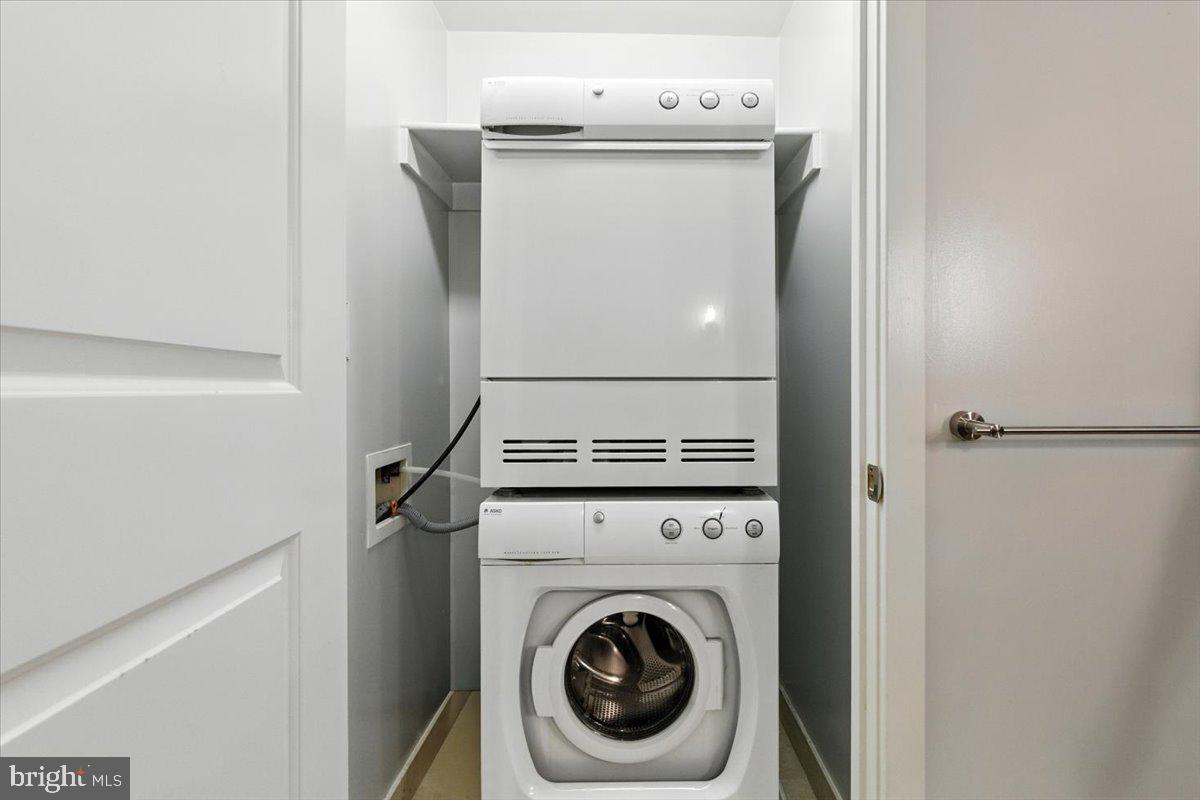 1025 1ST ST SE #612, WASHINGTON, District Of Columbia 20003, 2 Bedrooms Bedrooms, 4 Rooms Rooms,2 BathroomsBathrooms,Residential,For sale,1025 1ST ST SE #612,DCDC2217088 MLS # DCDC2217088