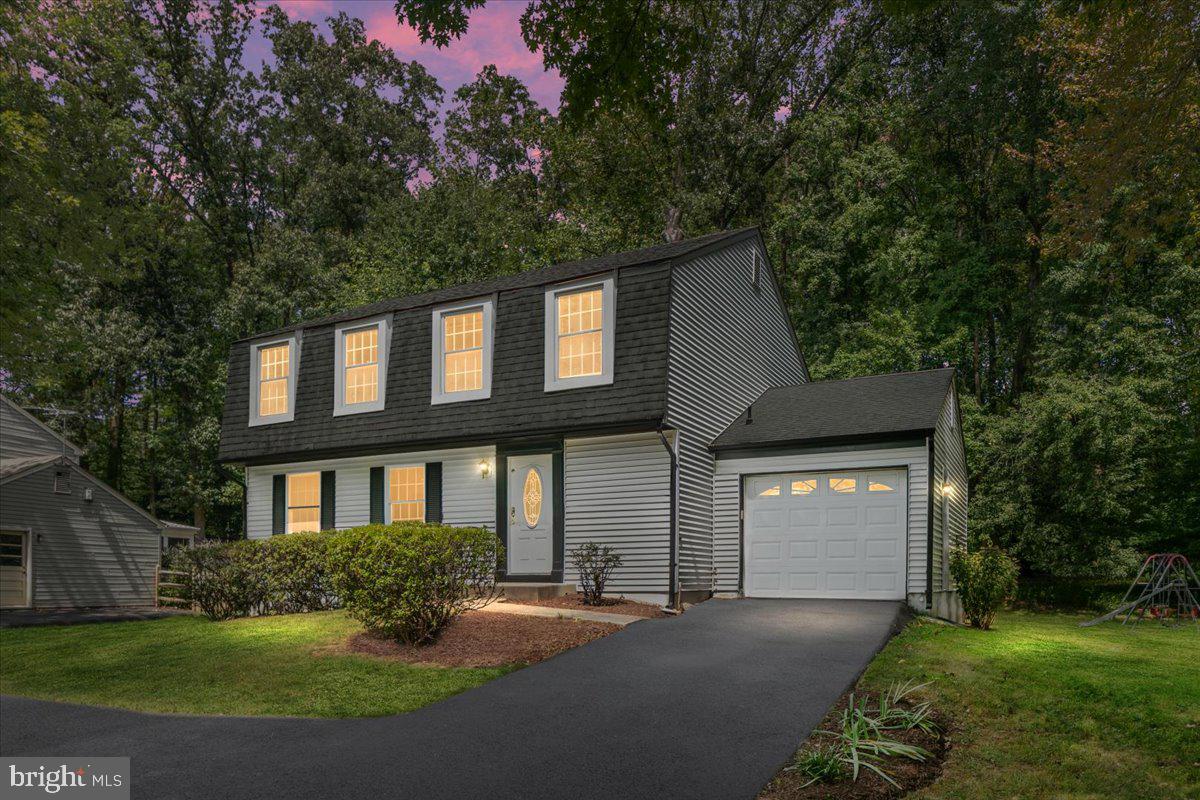 2755 VIKING DR, HERNDON, Virginia 20171, 4 Bedrooms Bedrooms, ,2 BathroomsBathrooms,Residential,For sale,2755 VIKING DR,VAFX2264320 MLS # VAFX2264320