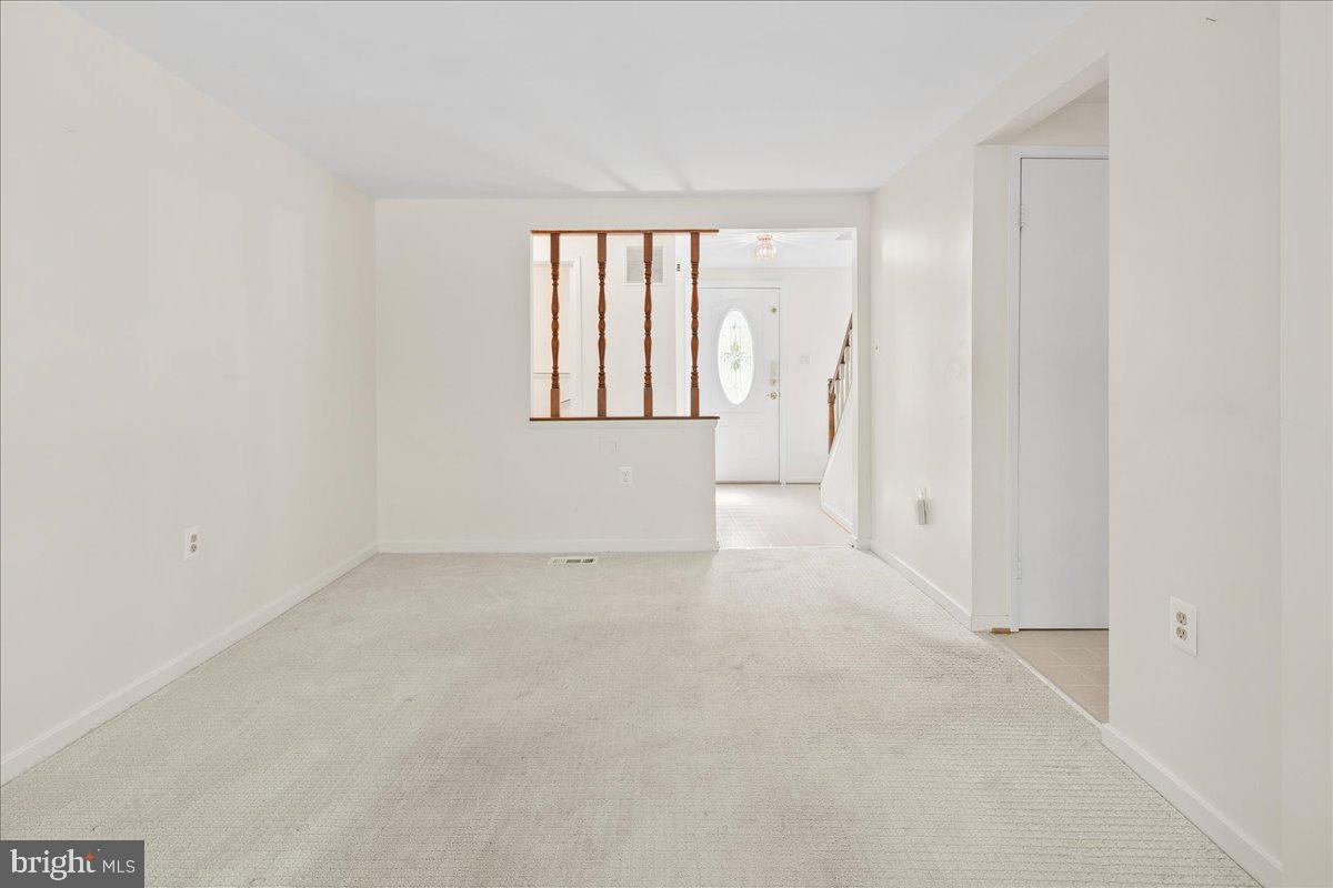 2755 VIKING DR, HERNDON, Virginia 20171, 4 Bedrooms Bedrooms, ,2 BathroomsBathrooms,Residential,For sale,2755 VIKING DR,VAFX2264320 MLS # VAFX2264320