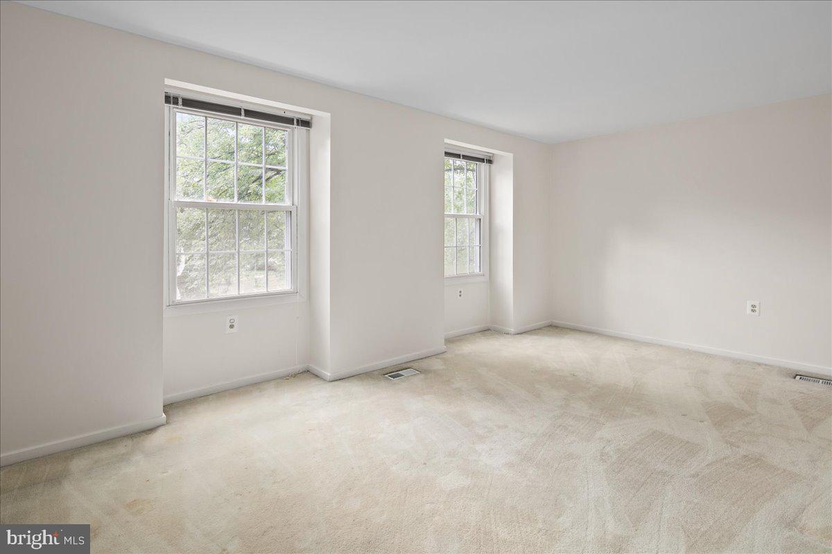 2755 VIKING DR, HERNDON, Virginia 20171, 4 Bedrooms Bedrooms, ,2 BathroomsBathrooms,Residential,For sale,2755 VIKING DR,VAFX2264320 MLS # VAFX2264320