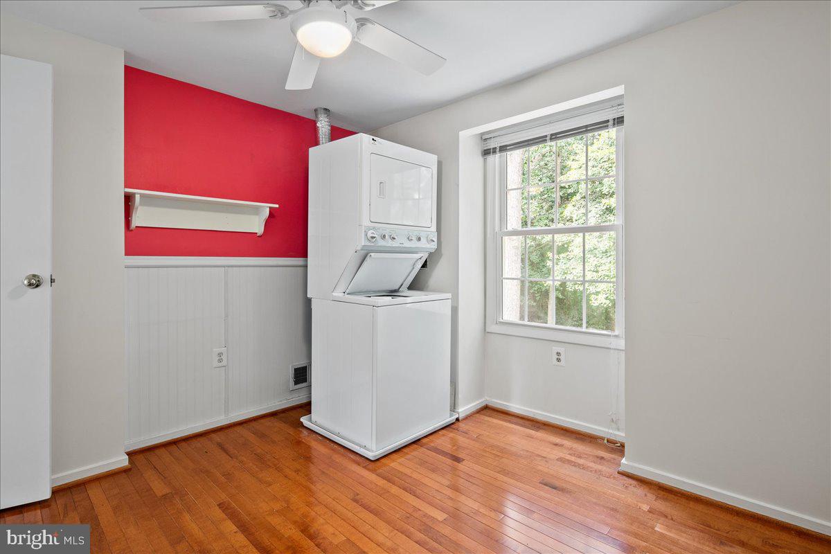 2755 VIKING DR, HERNDON, Virginia 20171, 4 Bedrooms Bedrooms, ,2 BathroomsBathrooms,Residential,For sale,2755 VIKING DR,VAFX2264320 MLS # VAFX2264320