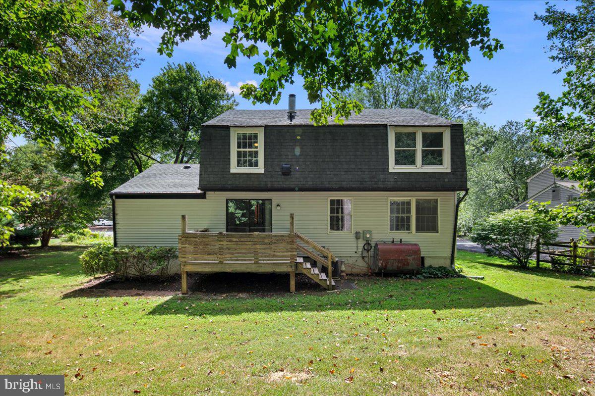 2755 VIKING DR, HERNDON, Virginia 20171, 4 Bedrooms Bedrooms, ,2 BathroomsBathrooms,Residential,For sale,2755 VIKING DR,VAFX2264320 MLS # VAFX2264320