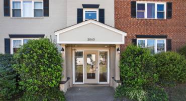 3065 PATRICK HENRY DR #102, FALLS CHURCH, Virginia 22044, 1 Bedroom Bedrooms, ,1 BathroomBathrooms,Residential,For sale,3065 PATRICK HENRY DR #102,VAFX2264512 MLS # VAFX2264512