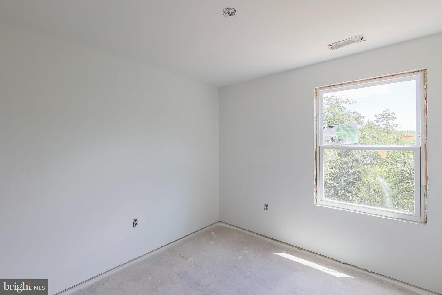 1086 REYNOLDS ROAD, CROSS JUNCTION, Virginia 22625, 3 Bedrooms Bedrooms, ,2 BathroomsBathrooms,Residential,For sale,1086 REYNOLDS ROAD,VAFV2036552 MLS # VAFV2036552