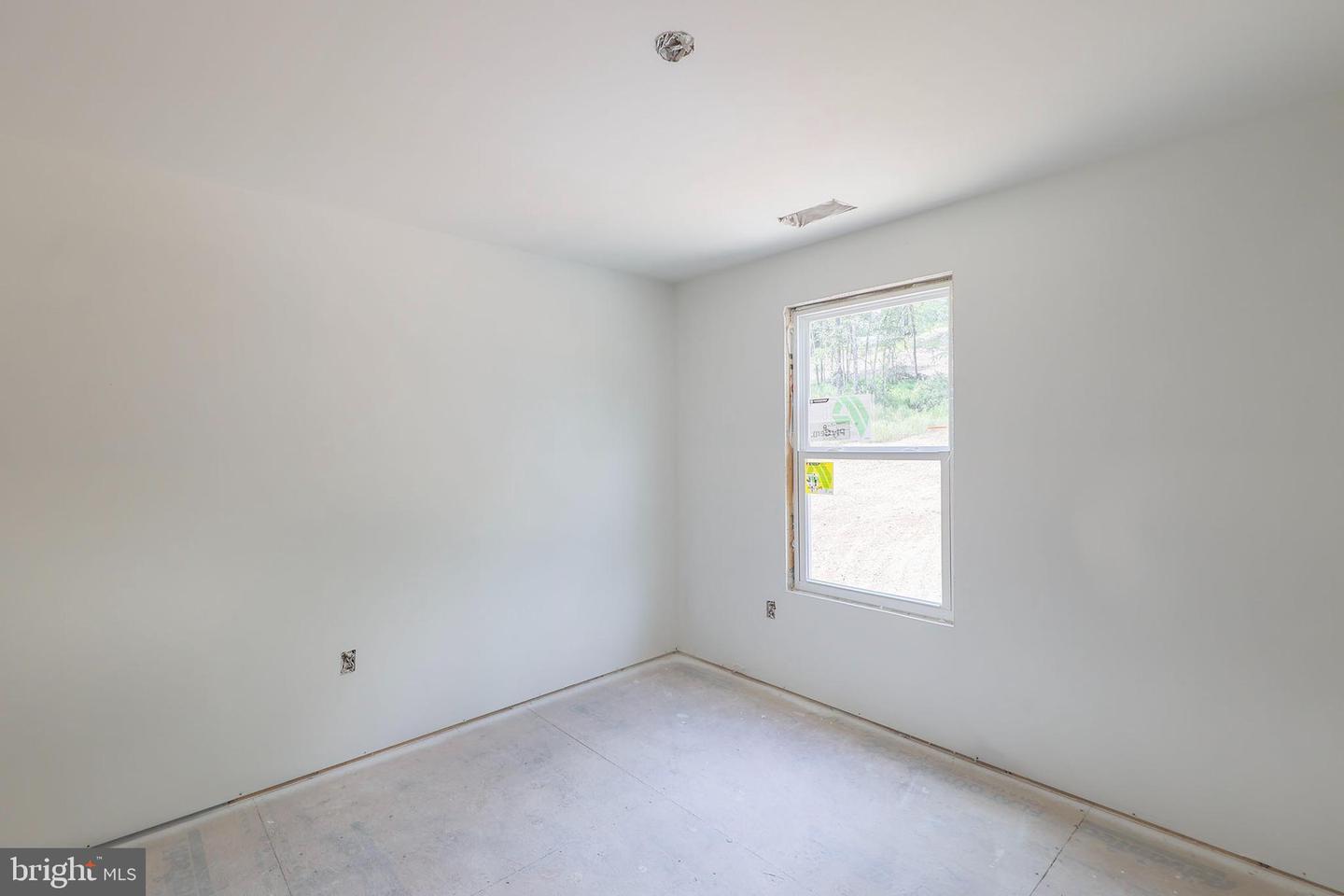 1086 REYNOLDS ROAD, CROSS JUNCTION, Virginia 22625, 3 Bedrooms Bedrooms, ,2 BathroomsBathrooms,Residential,For sale,1086 REYNOLDS ROAD,VAFV2036552 MLS # VAFV2036552