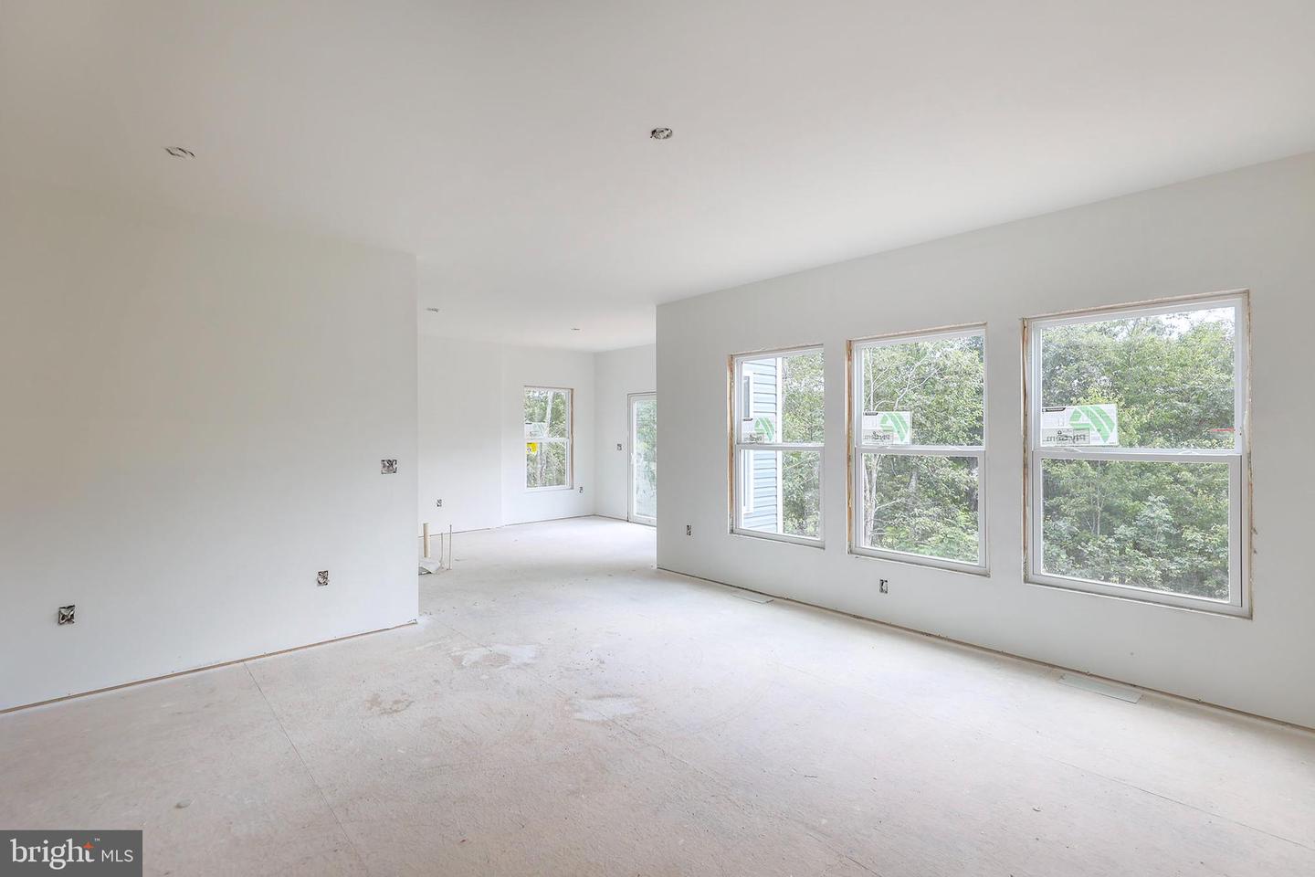 1086 REYNOLDS ROAD, CROSS JUNCTION, Virginia 22625, 3 Bedrooms Bedrooms, ,2 BathroomsBathrooms,Residential,For sale,1086 REYNOLDS ROAD,VAFV2036552 MLS # VAFV2036552