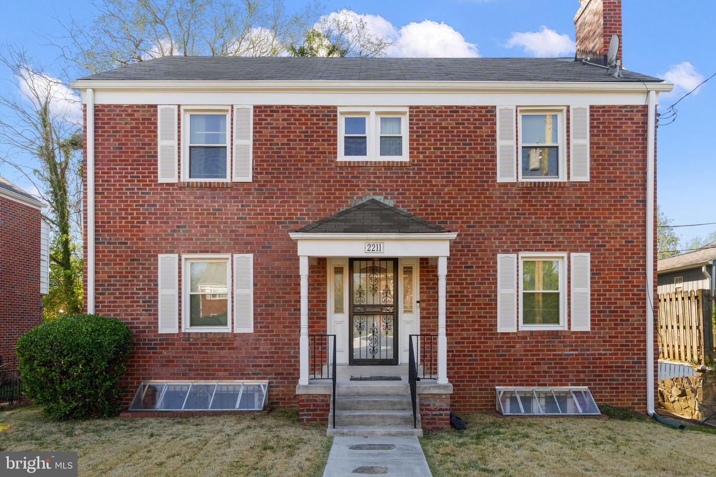 2211 32ND PL SE, WASHINGTON, District Of Columbia 20020, 3 Bedrooms Bedrooms, ,2 BathroomsBathrooms,Residential,For sale,2211 32ND PL SE,DCDC2192116 MLS # DCDC2192116