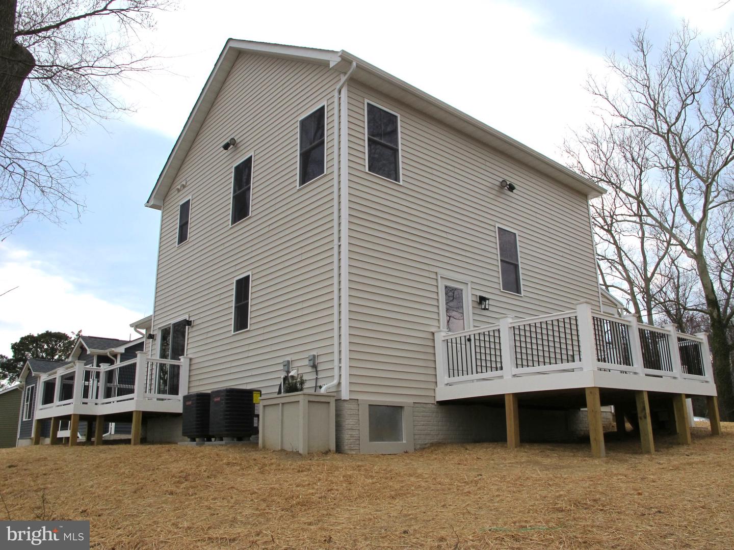 1252 SHORE DR, COLONIAL BEACH, Virginia 22443, 3 Bedrooms Bedrooms, ,2 BathroomsBathrooms,Residential,For sale,1252 SHORE DR,VAWE2008584 MLS # VAWE2008584