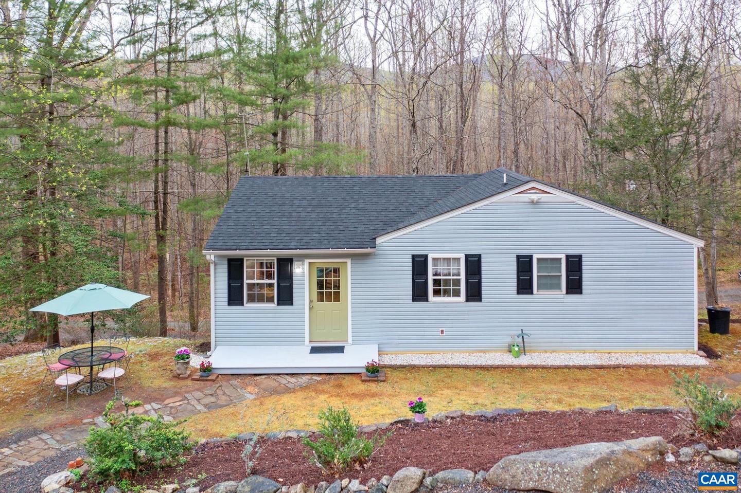 115 CIRCLE RD, STANARDSVILLE, Virginia 22973, 1 Bedroom Bedrooms, ,1 BathroomBathrooms,Residential,For sale,115 CIRCLE RD,662844 MLS # 662844