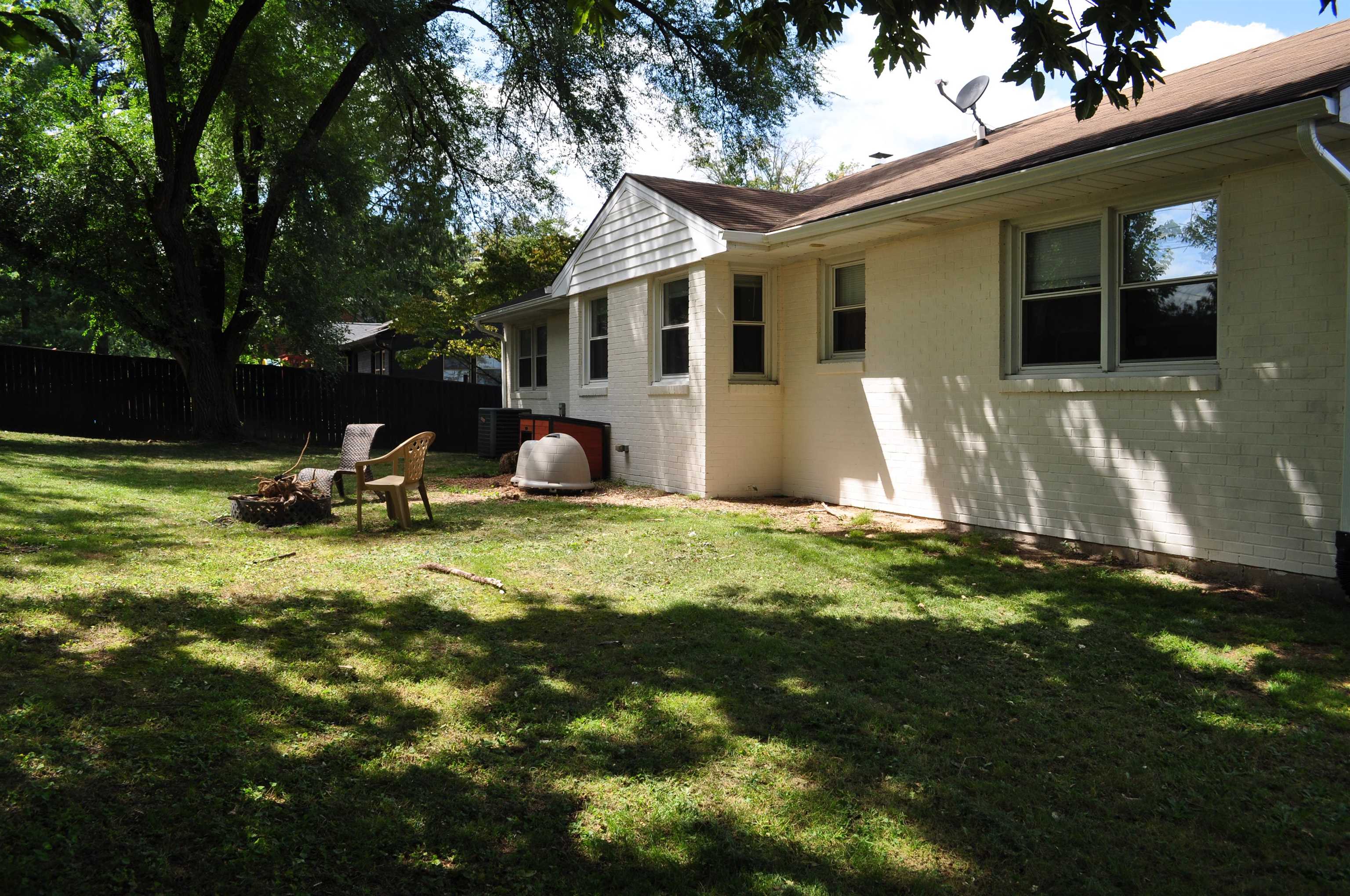 204 BURNLEY DR, STAUNTON, Virginia 24401, 3 Bedrooms Bedrooms, ,2 BathroomsBathrooms,Residential,204 BURNLEY DR,667007 MLS # 667007