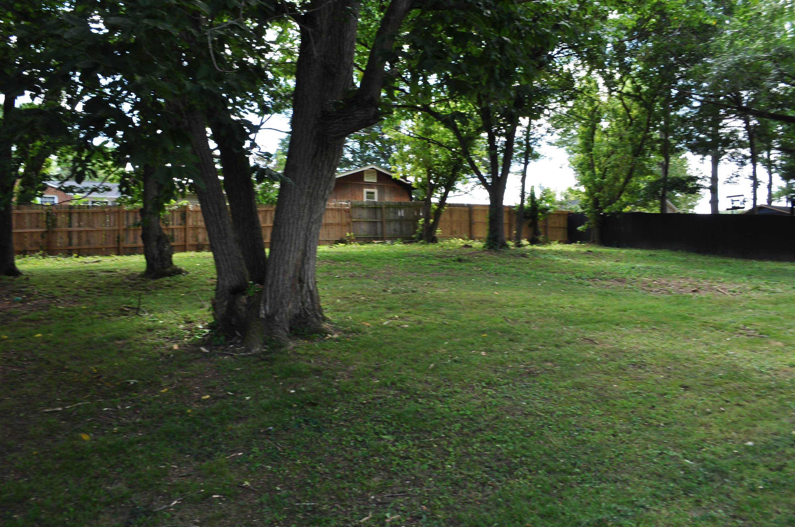 204 BURNLEY DR, STAUNTON, Virginia 24401, 3 Bedrooms Bedrooms, ,2 BathroomsBathrooms,Residential,204 BURNLEY DR,667007 MLS # 667007