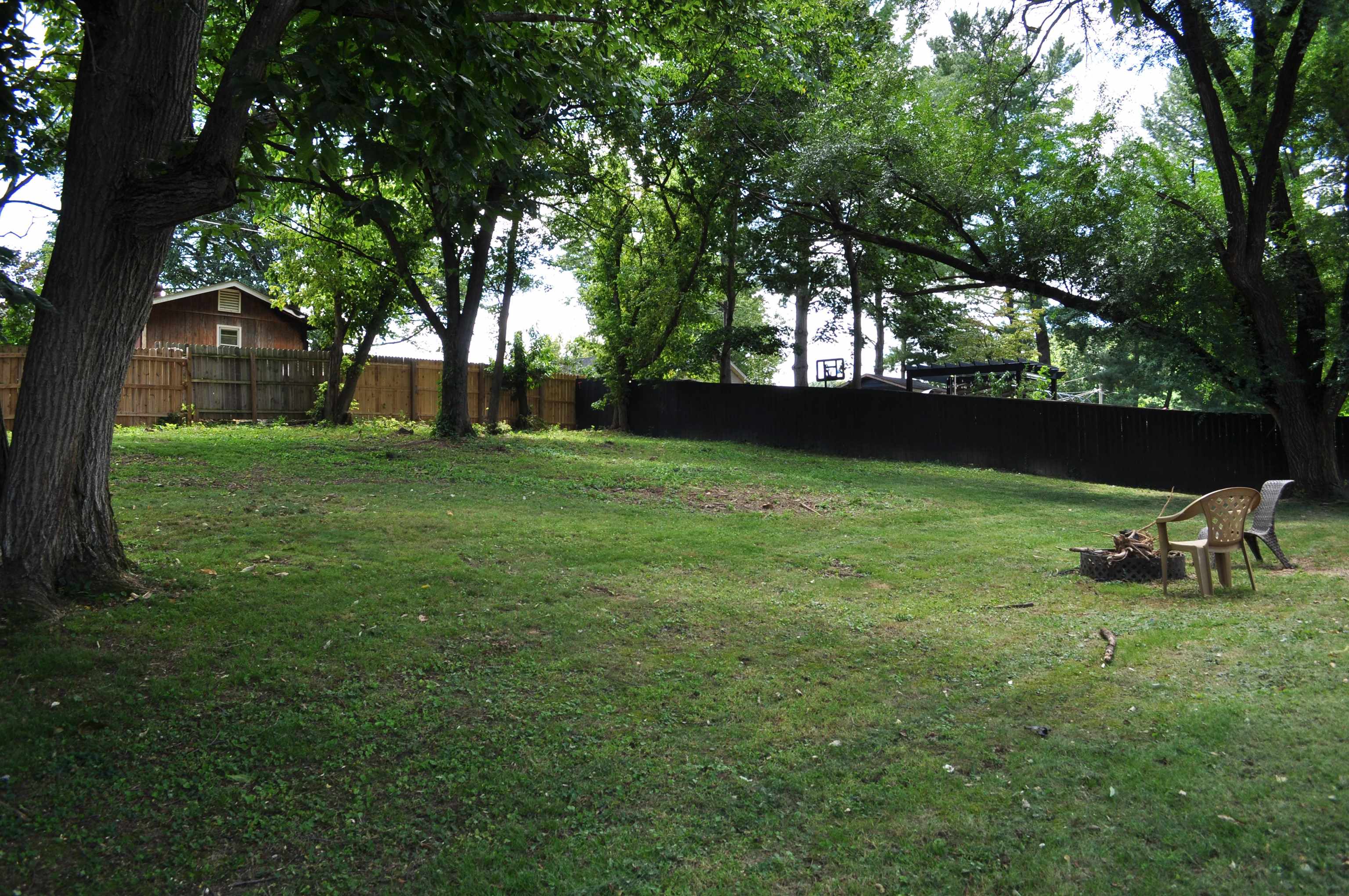 204 BURNLEY DR, STAUNTON, Virginia 24401, 3 Bedrooms Bedrooms, ,2 BathroomsBathrooms,Residential,204 BURNLEY DR,667007 MLS # 667007