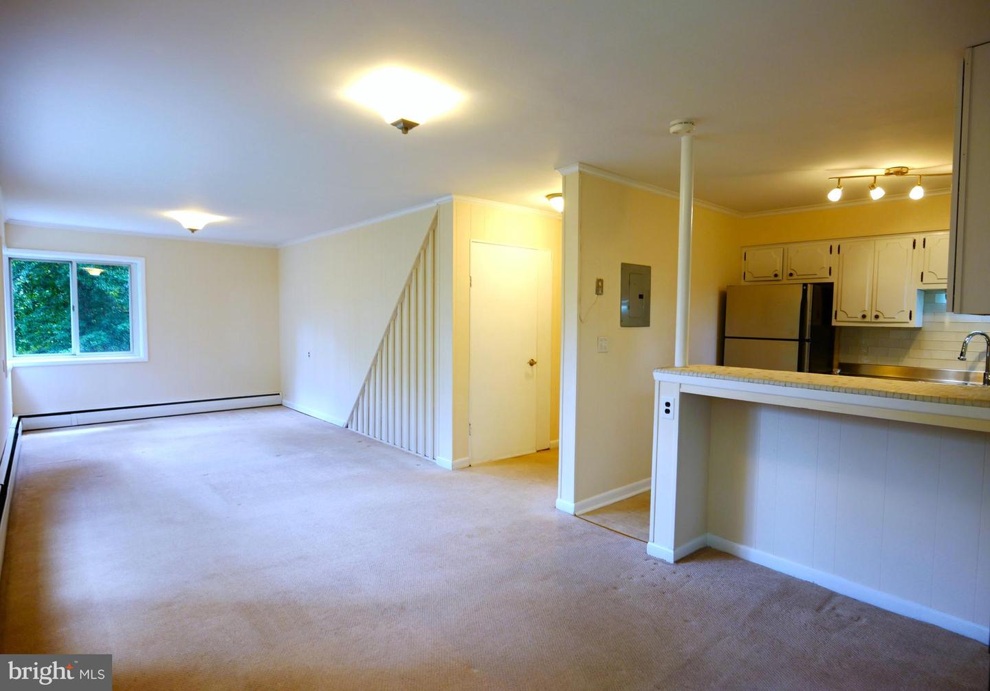 7027 RIDGE DR, ALEXANDRIA, Virginia 22306, 3 Bedrooms Bedrooms, ,1 BathroomBathrooms,Residential,For sale,7027 RIDGE DR,VAFX2243480 MLS # VAFX2243480