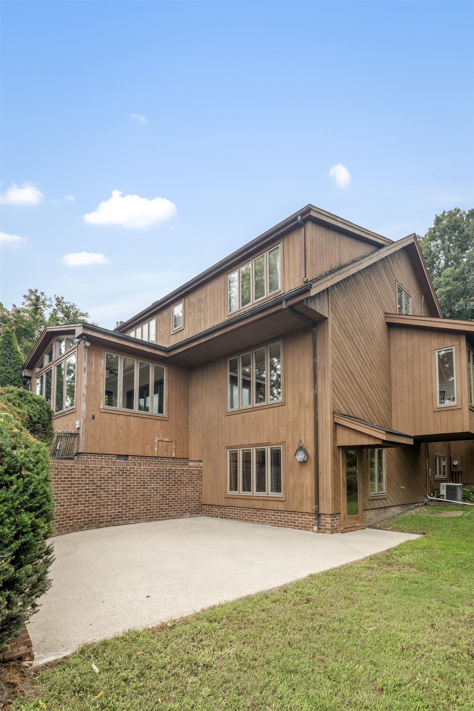 78 CEDAR CREEK LN, FORT DEFIANCE, Virginia 24437, 4 Bedrooms Bedrooms, ,3 BathroomsBathrooms,Residential,78 CEDAR CREEK LN,668543 MLS # 668543