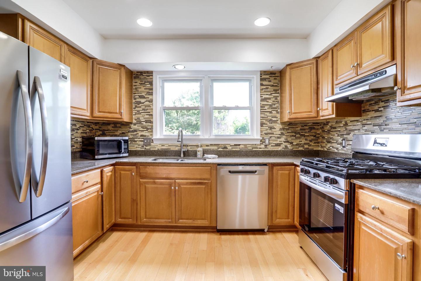 6115 BANGOR DR, ALEXANDRIA, Virginia 22303, 4 Bedrooms Bedrooms, 10 Rooms Rooms,2 BathroomsBathrooms,Residential,For sale,6115 BANGOR DR,VAFX2259846 MLS # VAFX2259846