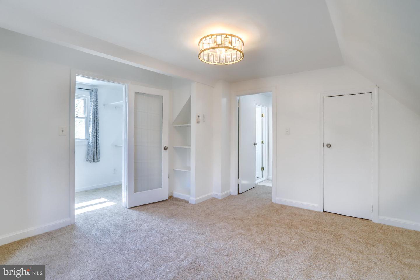 6115 BANGOR DR, ALEXANDRIA, Virginia 22303, 4 Bedrooms Bedrooms, 10 Rooms Rooms,2 BathroomsBathrooms,Residential,For sale,6115 BANGOR DR,VAFX2259846 MLS # VAFX2259846