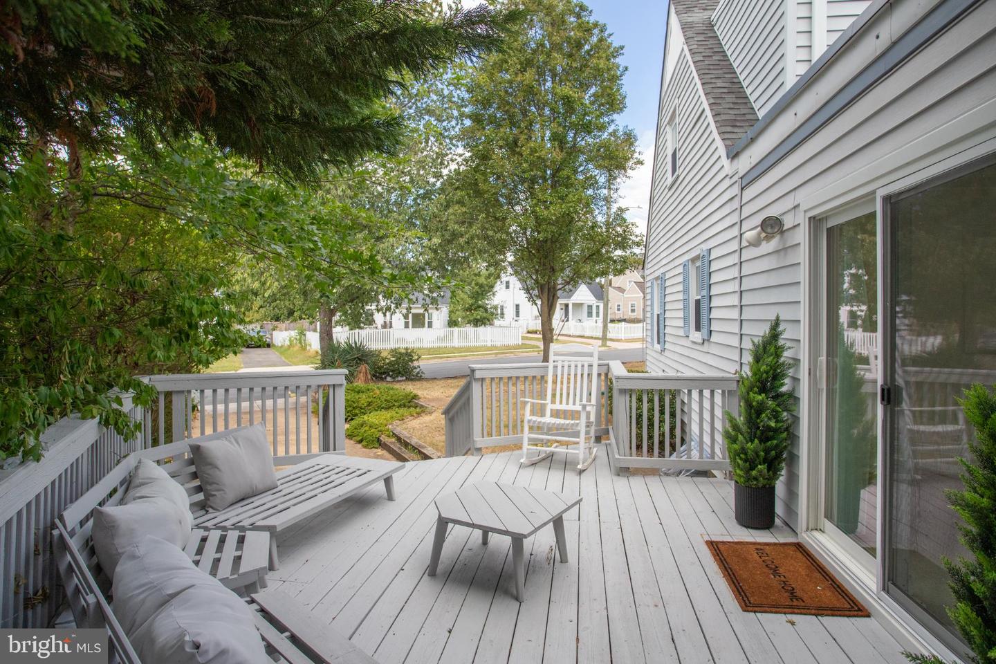 6115 BANGOR DR, ALEXANDRIA, Virginia 22303, 4 Bedrooms Bedrooms, 10 Rooms Rooms,2 BathroomsBathrooms,Residential,For sale,6115 BANGOR DR,VAFX2259846 MLS # VAFX2259846