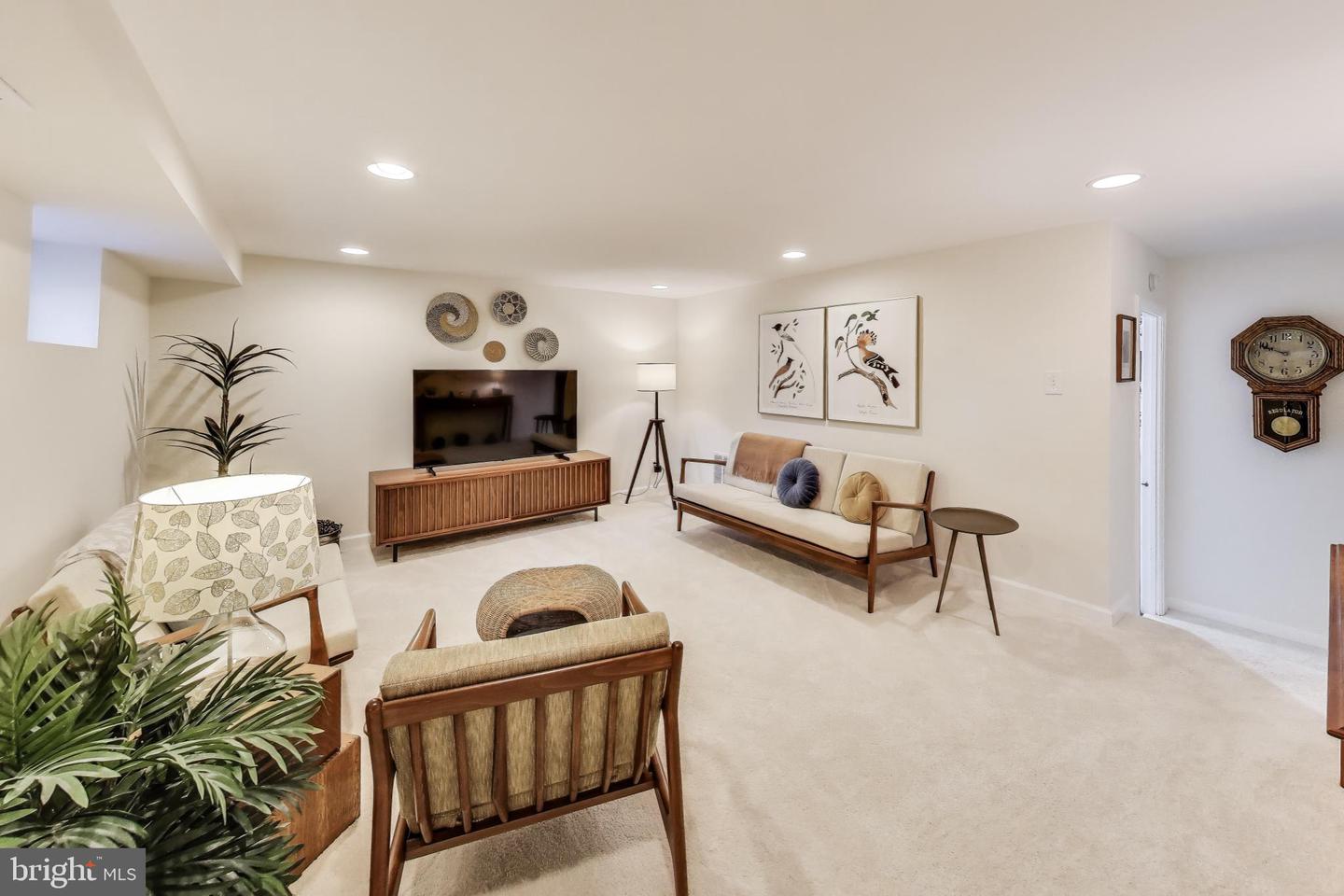 4711 30TH ST S #A1, ARLINGTON, Virginia 22206, 3 Bedrooms Bedrooms, ,2 BathroomsBathrooms,Residential,For sale,4711 30TH ST S #A1,VAAR2062884 MLS # VAAR2062884