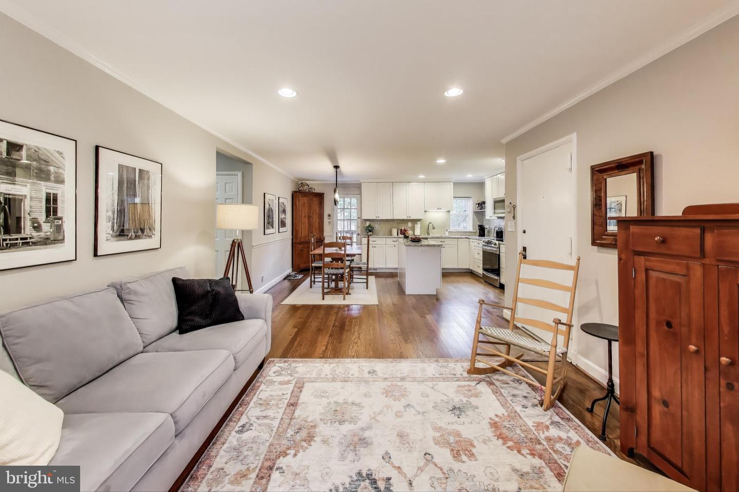 4711 30TH ST S #A1, ARLINGTON, Virginia 22206, 3 Bedrooms Bedrooms, ,2 BathroomsBathrooms,Residential,For sale,4711 30TH ST S #A1,VAAR2062884 MLS # VAAR2062884