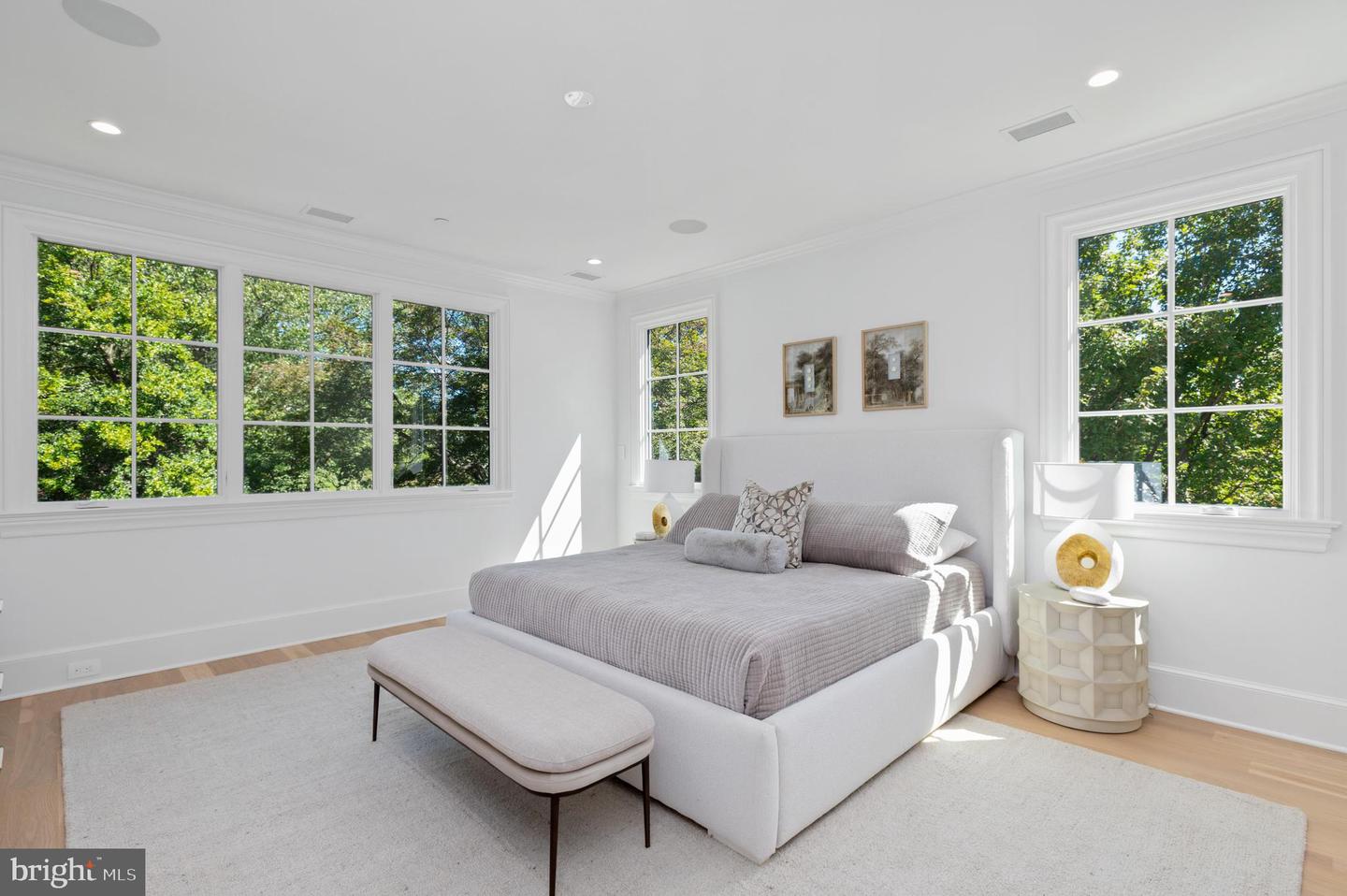4200 49TH ST NW, WASHINGTON, District Of Columbia 20016, 5 Bedrooms Bedrooms, ,5 BathroomsBathrooms,Residential,For sale,4200 49TH ST NW,DCDC2217612 MLS # DCDC2217612