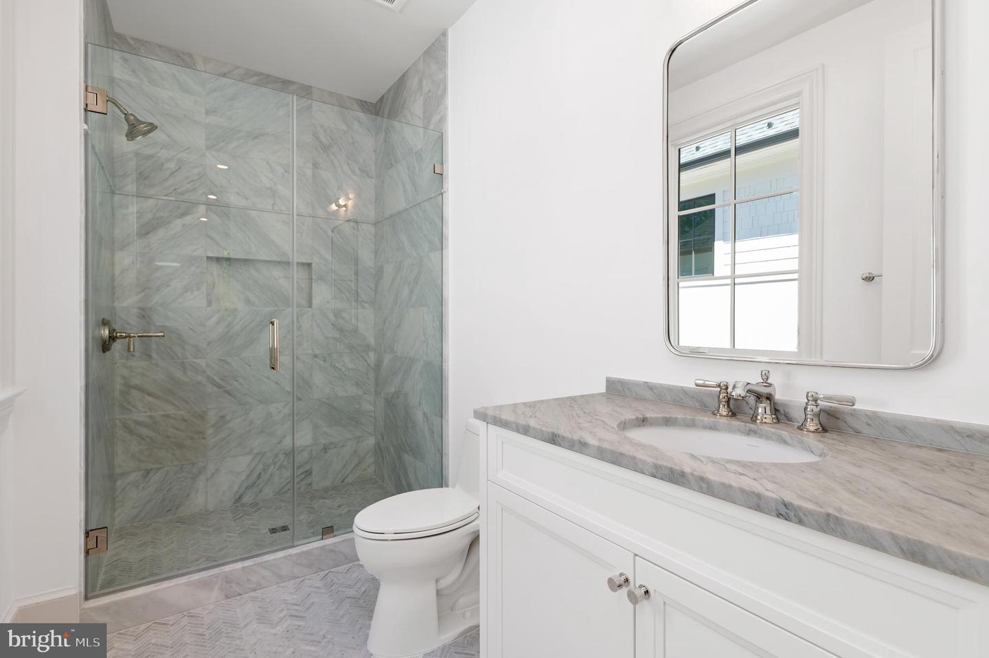 4200 49TH ST NW, WASHINGTON, District Of Columbia 20016, 5 Bedrooms Bedrooms, ,5 BathroomsBathrooms,Residential,For sale,4200 49TH ST NW,DCDC2217612 MLS # DCDC2217612