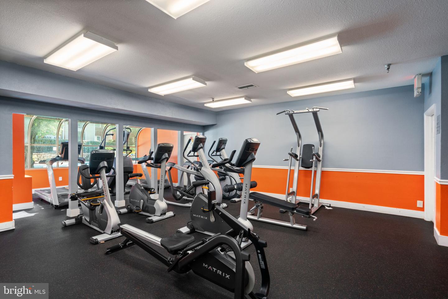 3311 WYNDHAM CIR #1199, ALEXANDRIA, Virginia 22302, 1 Bedroom Bedrooms, ,1 BathroomBathrooms,Residential,For sale,3311 WYNDHAM CIR #1199,VAAX2049252 MLS # VAAX2049252