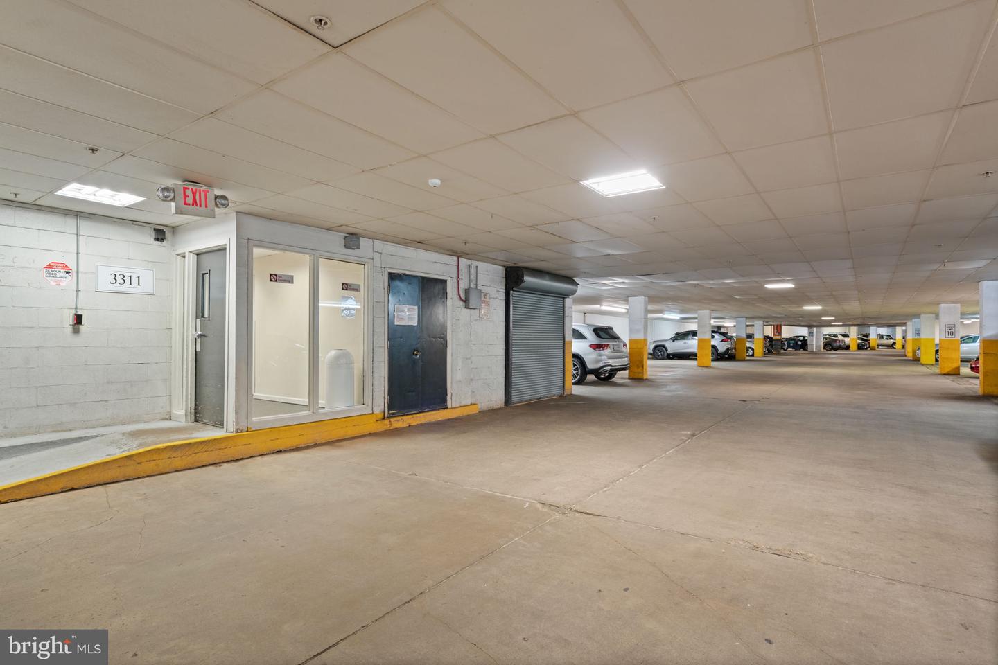 3311 WYNDHAM CIR #1199, ALEXANDRIA, Virginia 22302, 1 Bedroom Bedrooms, ,1 BathroomBathrooms,Residential,For sale,3311 WYNDHAM CIR #1199,VAAX2049252 MLS # VAAX2049252
