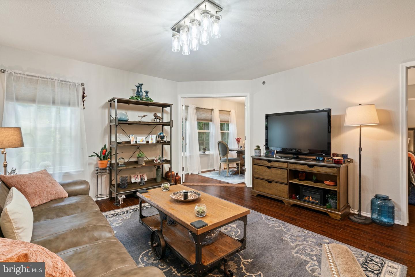 3311 WYNDHAM CIR #1199, ALEXANDRIA, Virginia 22302, 1 Bedroom Bedrooms, ,1 BathroomBathrooms,Residential,For sale,3311 WYNDHAM CIR #1199,VAAX2049252 MLS # VAAX2049252