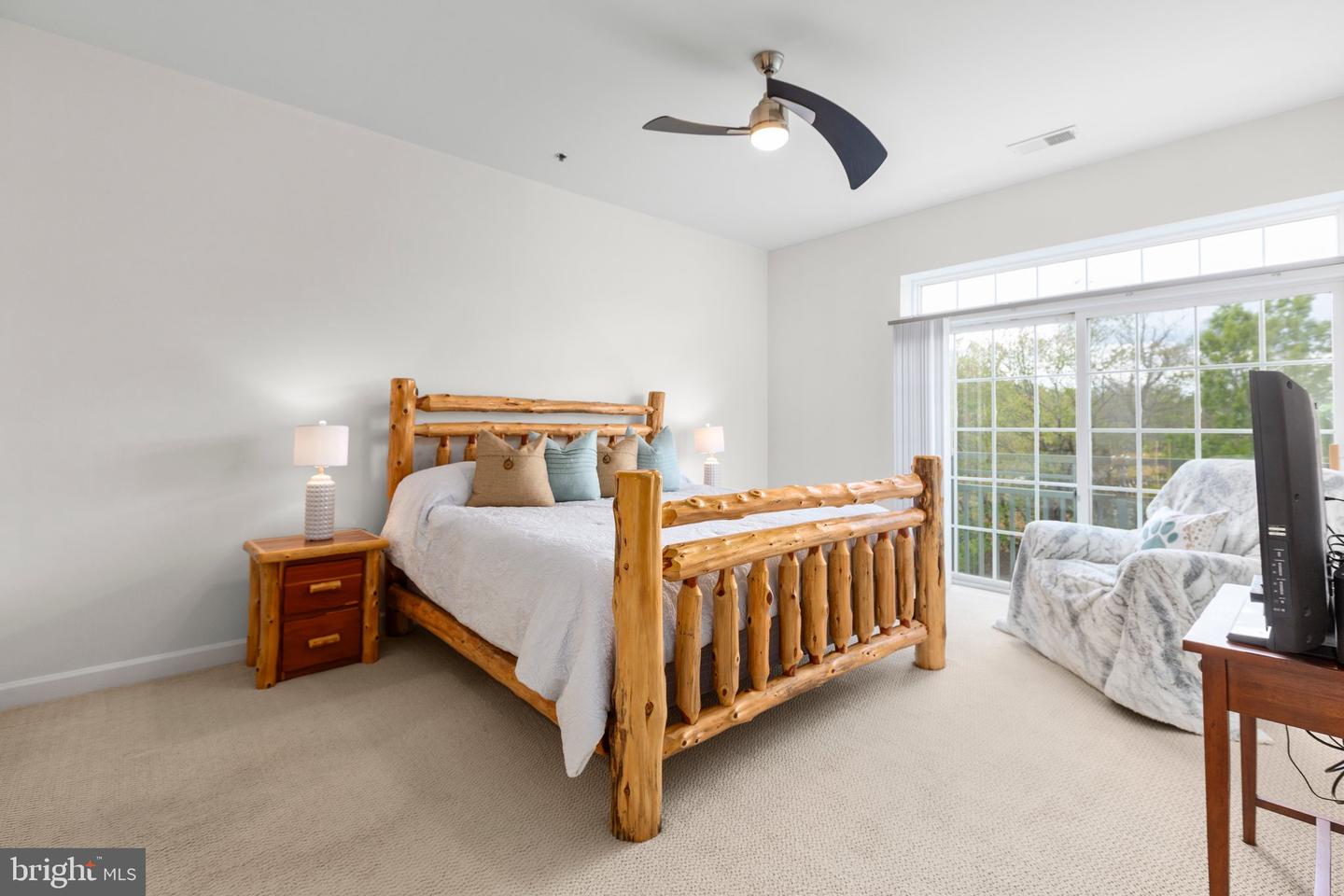 830 BELMONT BAY DR #206, WOODBRIDGE, Virginia 22191, 2 Bedrooms Bedrooms, ,2 BathroomsBathrooms,Residential,For sale,830 BELMONT BAY DR #206,VAPW2103126 MLS # VAPW2103126