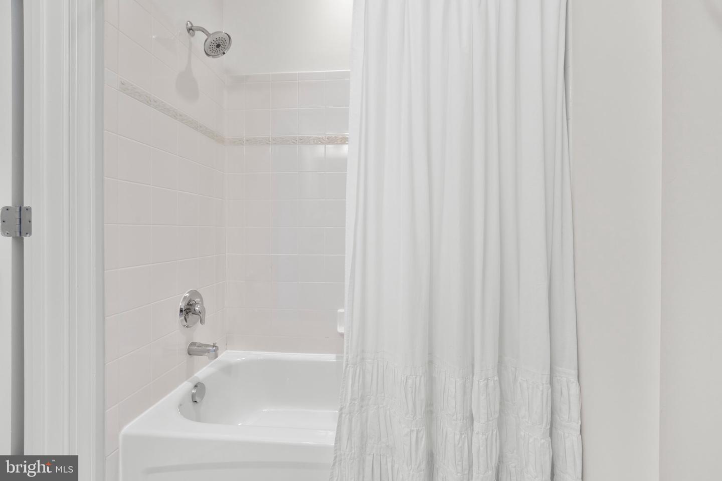 830 BELMONT BAY DR #206, WOODBRIDGE, Virginia 22191, 2 Bedrooms Bedrooms, ,2 BathroomsBathrooms,Residential,For sale,830 BELMONT BAY DR #206,VAPW2103126 MLS # VAPW2103126