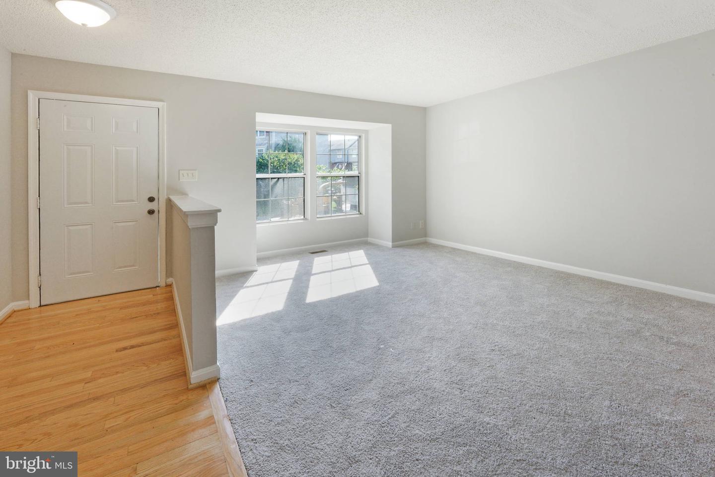 13390 NATIONVILLE LN, WOODBRIDGE, Virginia 22193, 4 Bedrooms Bedrooms, ,3 BathroomsBathrooms,Residential,For sale,13390 NATIONVILLE LN,VAPW2103162 MLS # VAPW2103162
