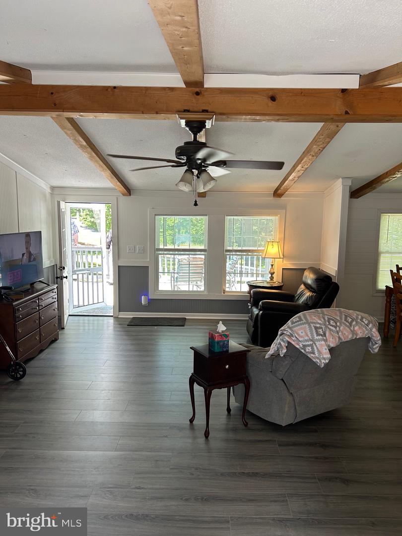 255 SLEEPYWOODS RD, CROSS JUNCTION, Virginia 22625, 3 Bedrooms Bedrooms, ,2 BathroomsBathrooms,Residential,For sale,255 SLEEPYWOODS RD,VAFV2036586 MLS # VAFV2036586