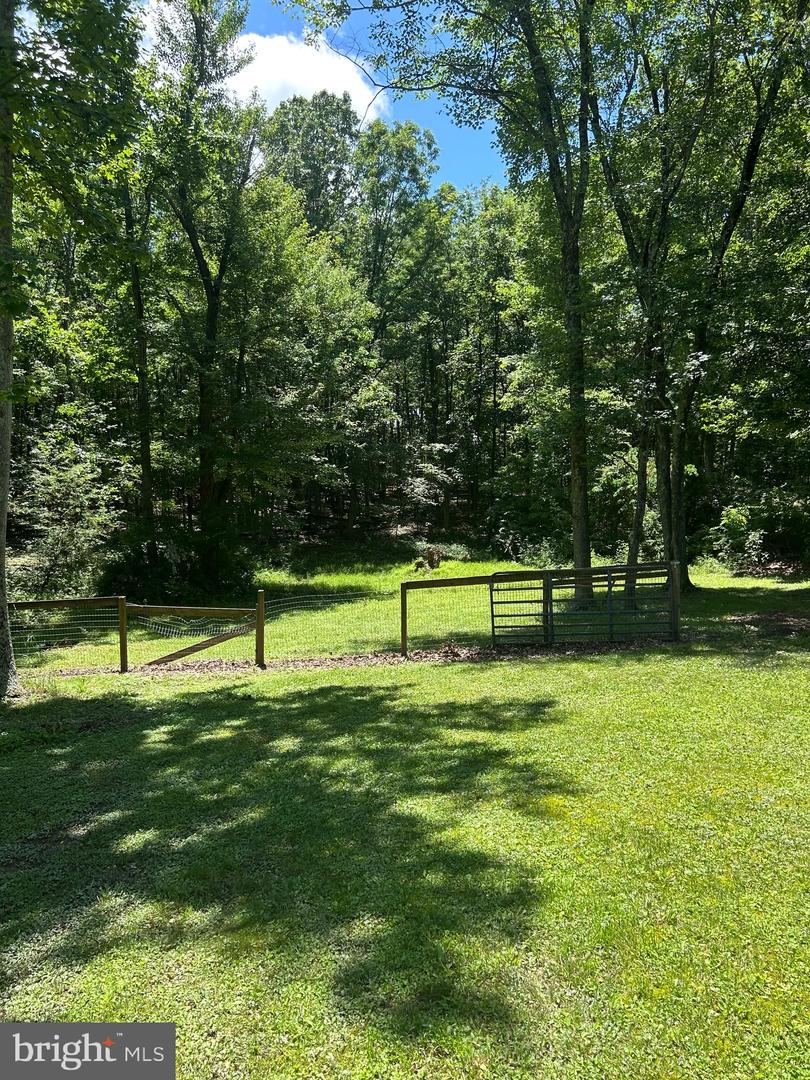255 SLEEPYWOODS RD, CROSS JUNCTION, Virginia 22625, 3 Bedrooms Bedrooms, ,2 BathroomsBathrooms,Residential,For sale,255 SLEEPYWOODS RD,VAFV2036586 MLS # VAFV2036586