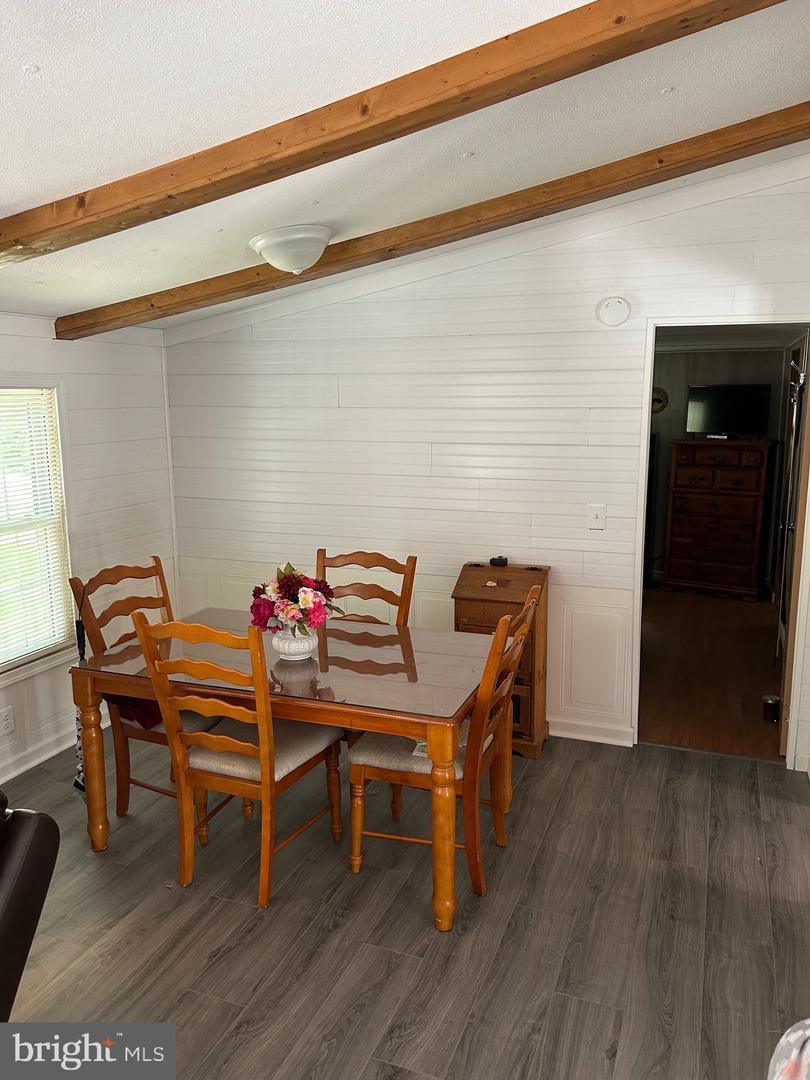 255 SLEEPYWOODS RD, CROSS JUNCTION, Virginia 22625, 3 Bedrooms Bedrooms, ,2 BathroomsBathrooms,Residential,For sale,255 SLEEPYWOODS RD,VAFV2036586 MLS # VAFV2036586