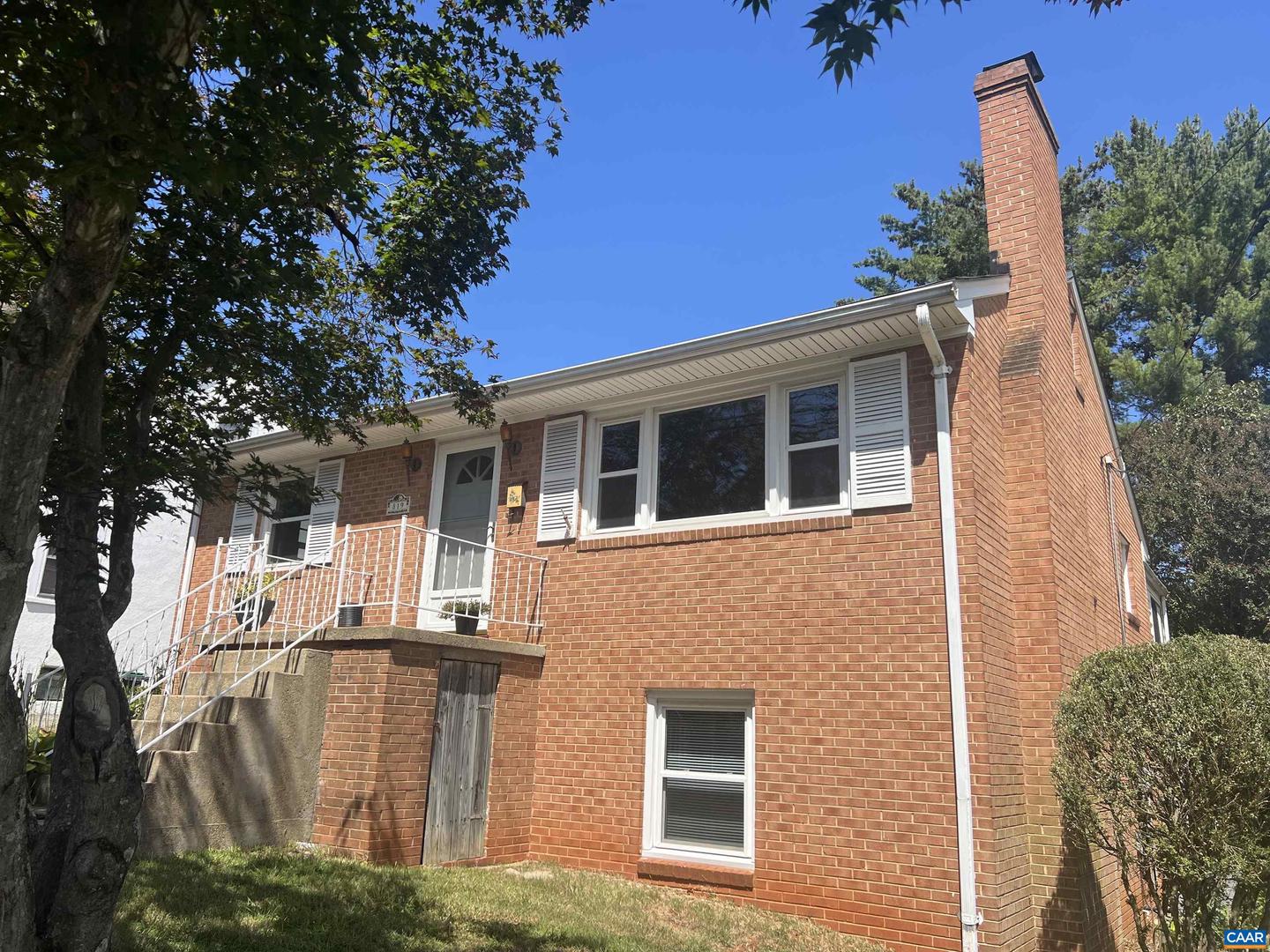 819 ELLIOTT AVE, CHARLOTTESVILLE, Virginia 22902, 3 Bedrooms Bedrooms, ,2 BathroomsBathrooms,Residential,For sale,819 ELLIOTT AVE,668539 MLS # 668539