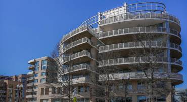 3409 WILSON BLVD #211, ARLINGTON, Virginia 22201, 2 Bedrooms Bedrooms, ,2 BathroomsBathrooms,Residential,For sale,3409 WILSON BLVD #211,VAAR2053082 MLS # VAAR2053082