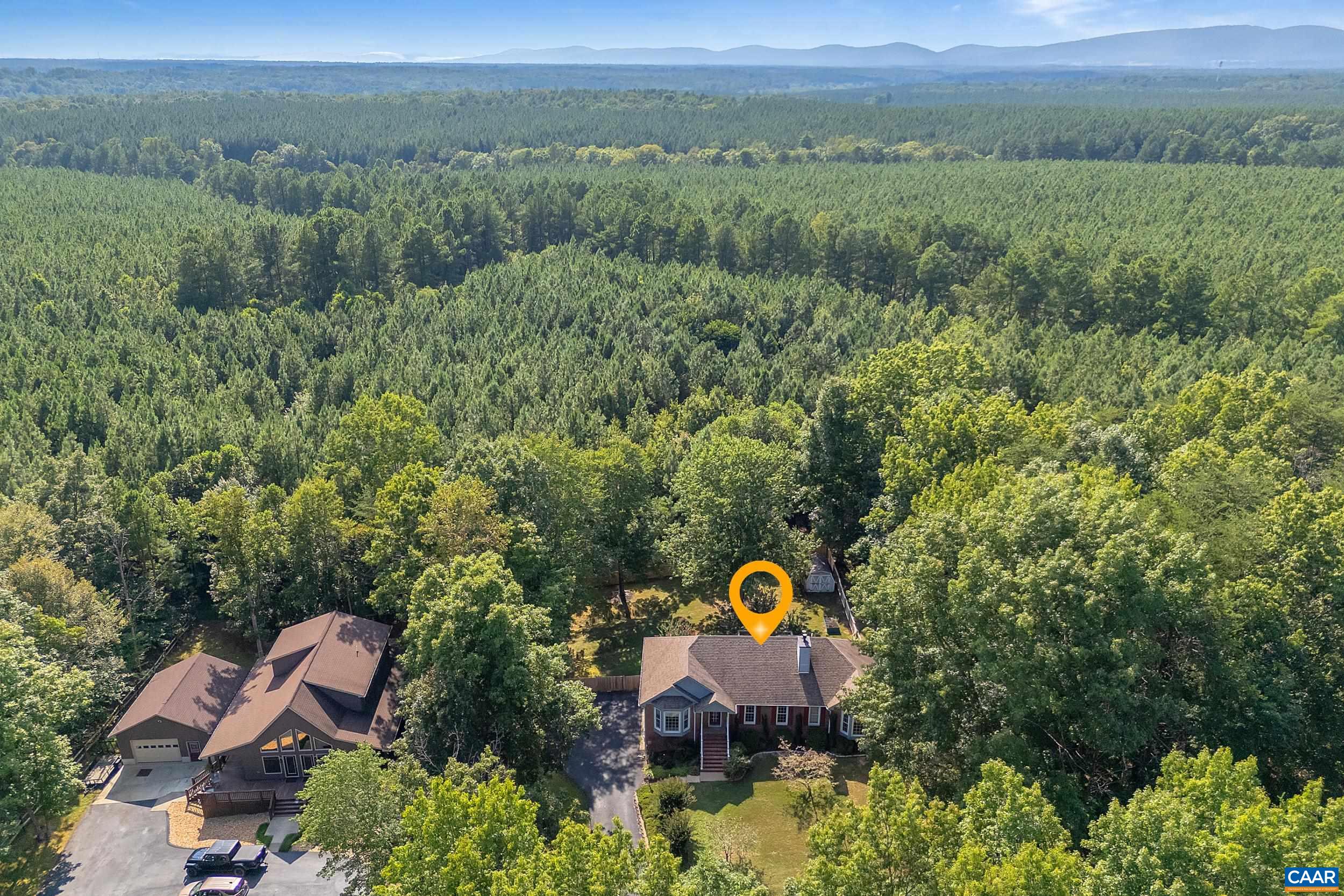 114 W PEBBLE BEACH DR, GORDONSVILLE, Virginia 22942, 4 Bedrooms Bedrooms, ,3 BathroomsBathrooms,Residential,114 W PEBBLE BEACH DR,667809 MLS # 667809