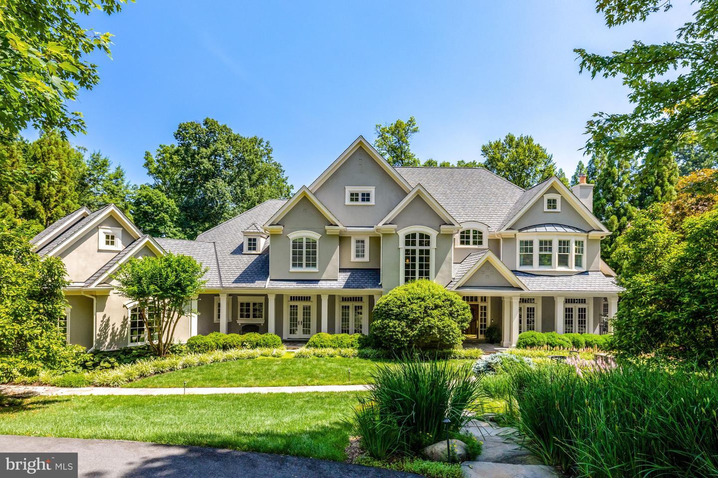 870 ALVERMAR RIDGE DR, MCLEAN, Virginia 22102, 7 Bedrooms Bedrooms, ,7 BathroomsBathrooms,Residential,For sale,870 ALVERMAR RIDGE DR,VAFX2248972 MLS # VAFX2248972