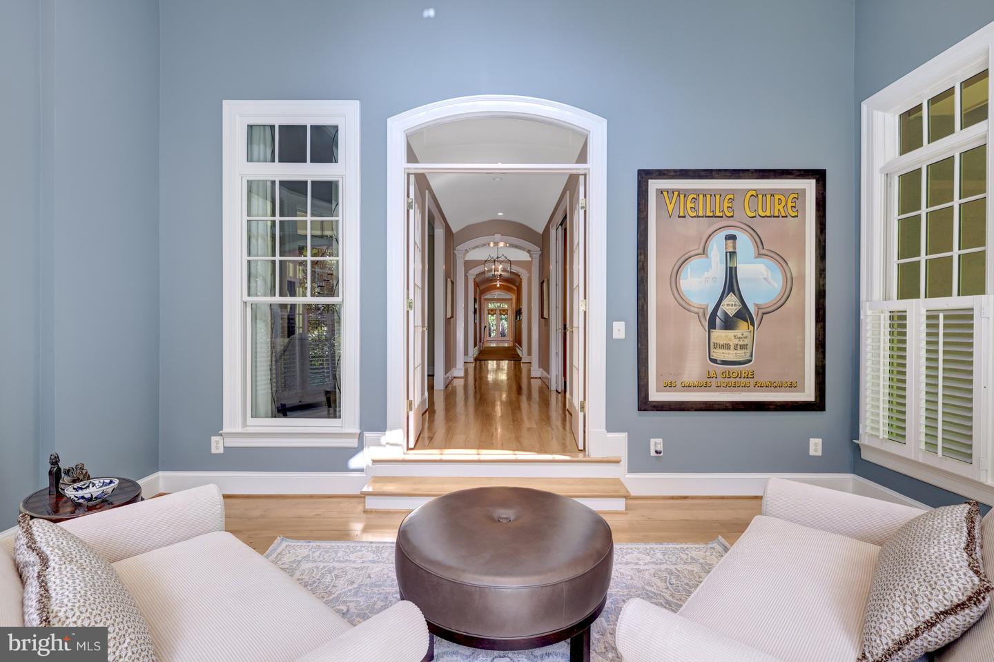870 ALVERMAR RIDGE DR, MCLEAN, Virginia 22102, 7 Bedrooms Bedrooms, ,7 BathroomsBathrooms,Residential,For sale,870 ALVERMAR RIDGE DR,VAFX2248972 MLS # VAFX2248972