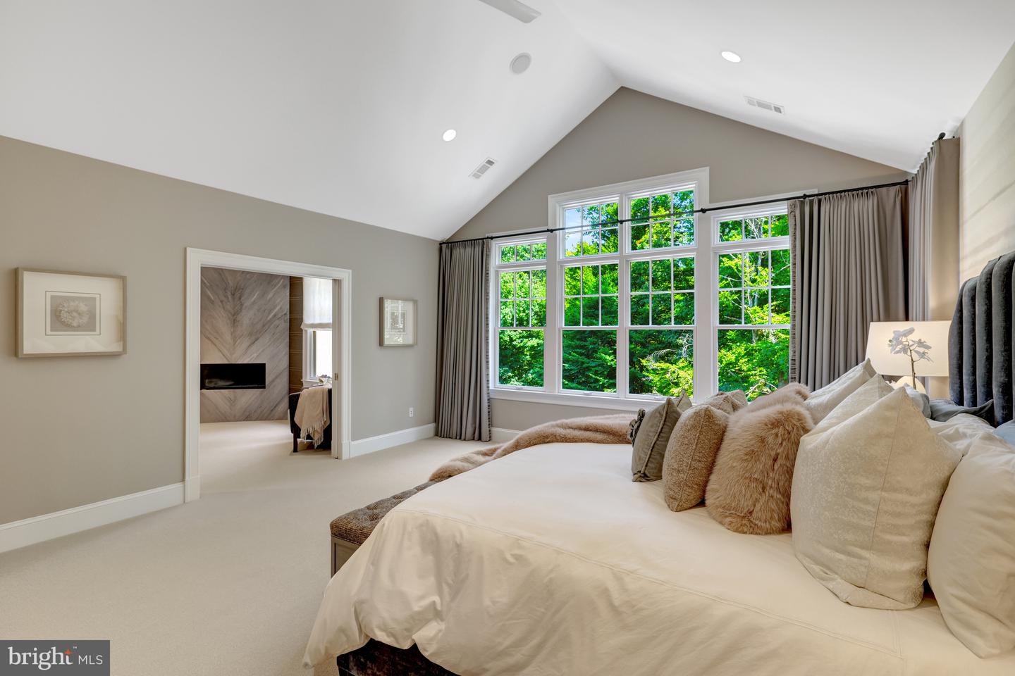 870 ALVERMAR RIDGE DR, MCLEAN, Virginia 22102, 7 Bedrooms Bedrooms, ,7 BathroomsBathrooms,Residential,For sale,870 ALVERMAR RIDGE DR,VAFX2248972 MLS # VAFX2248972