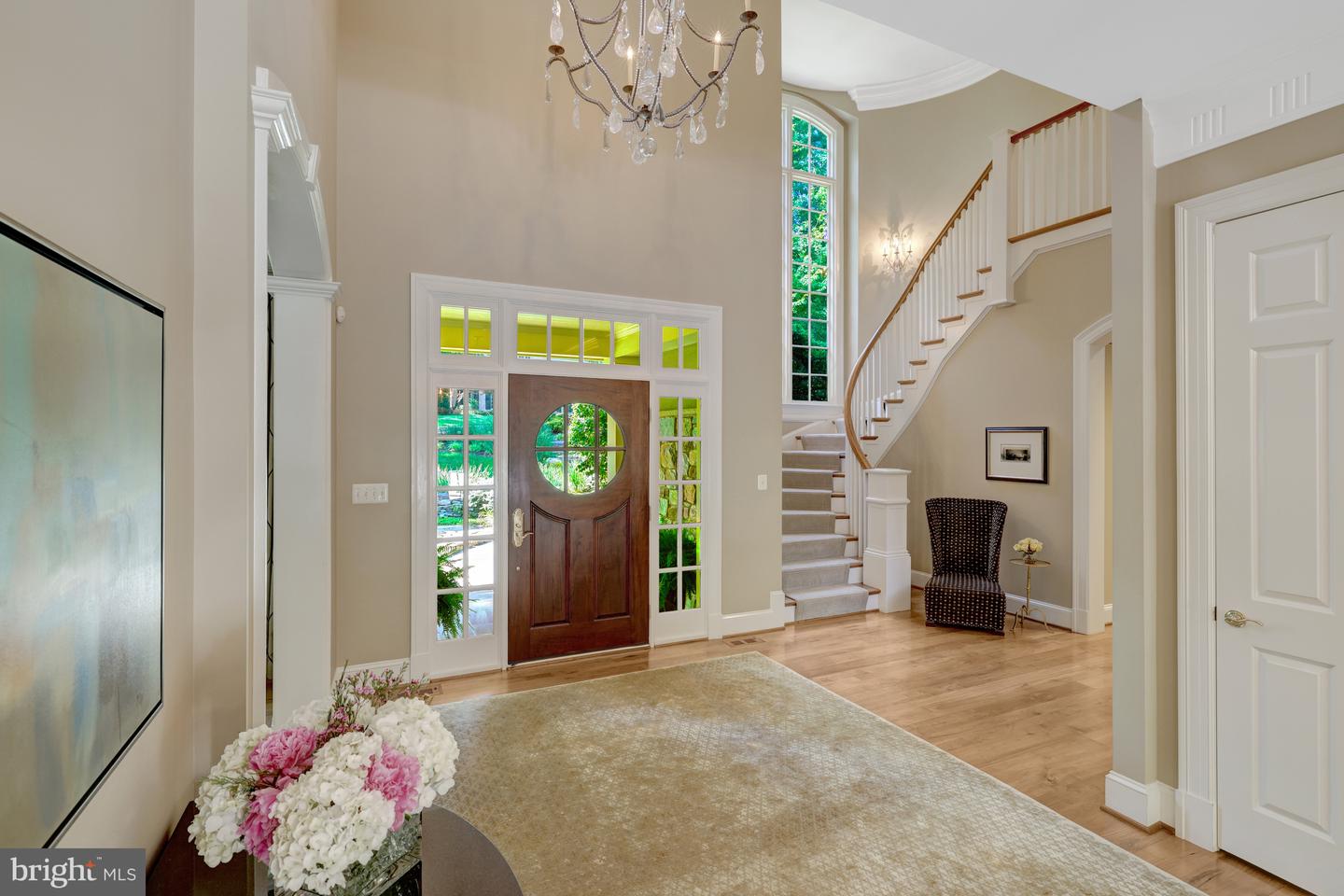 870 ALVERMAR RIDGE DR, MCLEAN, Virginia 22102, 7 Bedrooms Bedrooms, ,7 BathroomsBathrooms,Residential,For sale,870 ALVERMAR RIDGE DR,VAFX2248972 MLS # VAFX2248972