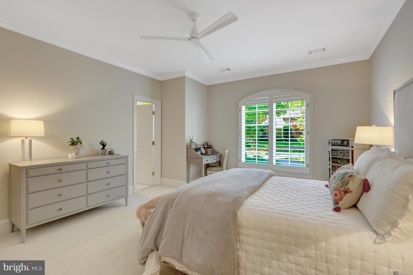 870 ALVERMAR RIDGE DR, MCLEAN, Virginia 22102, 7 Bedrooms Bedrooms, ,7 BathroomsBathrooms,Residential,For sale,870 ALVERMAR RIDGE DR,VAFX2248972 MLS # VAFX2248972